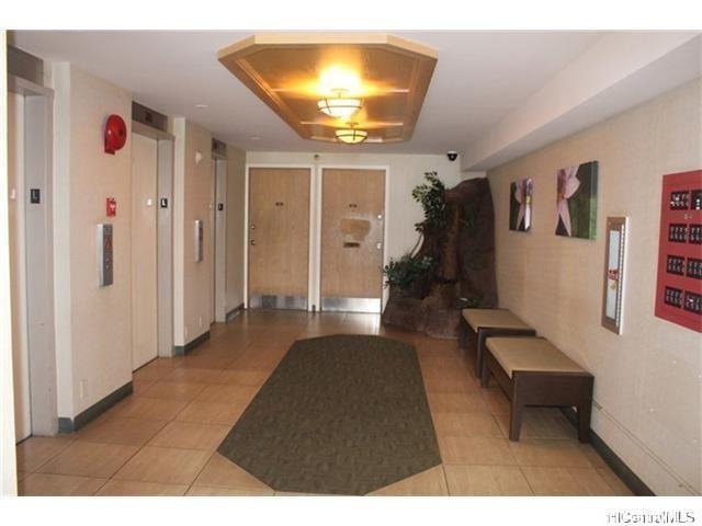 1060 Kamehameha Hwy Pearl City - Rental - photo 12 of 19