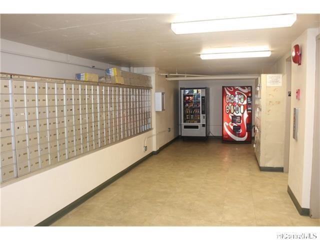 1060 Kamehameha Hwy Pearl City - Rental - photo 14 of 19