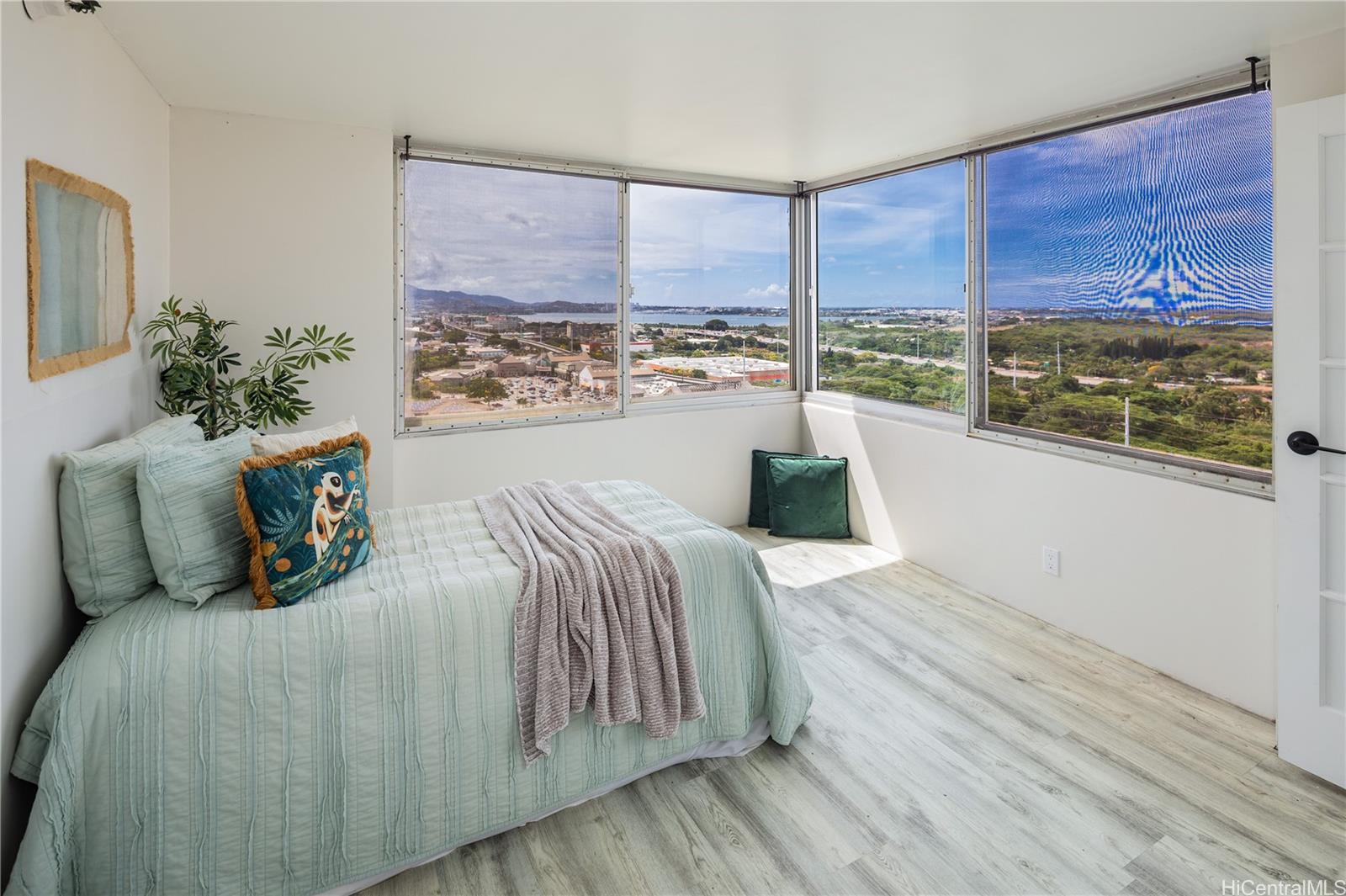 Century Park Plaza condo # 2002B, Pearl City, Hawaii - photo 11 of 25