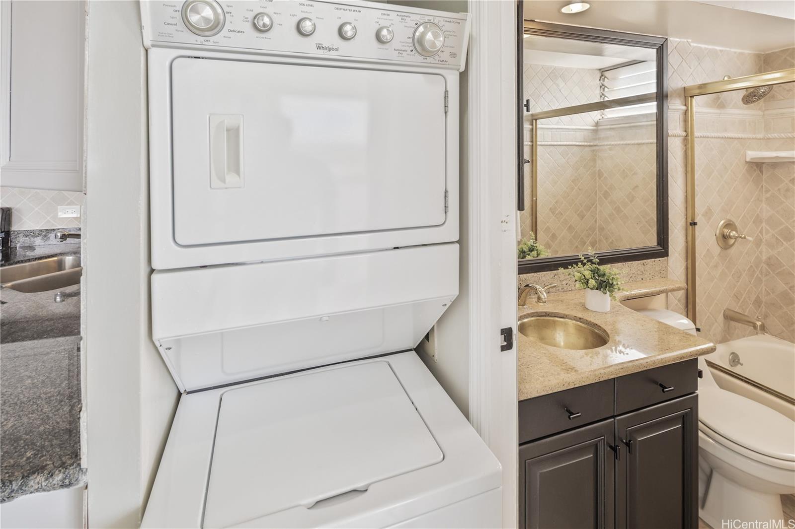 Century Park Plaza condo # 2002B, Pearl City, Hawaii - photo 12 of 25