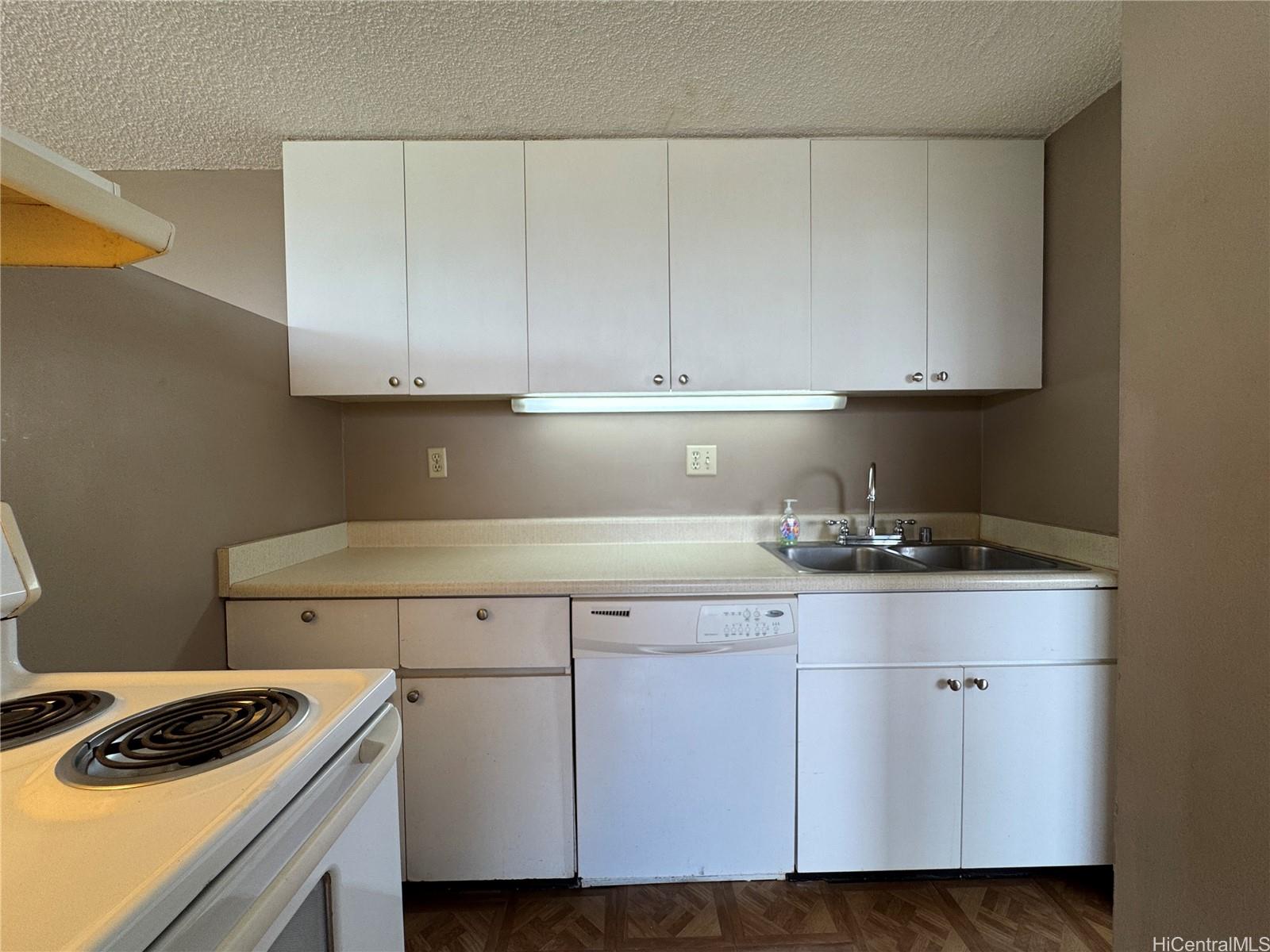 Century Park Plaza condo # 2207A, Pearl City, Hawaii - photo 8 of 25