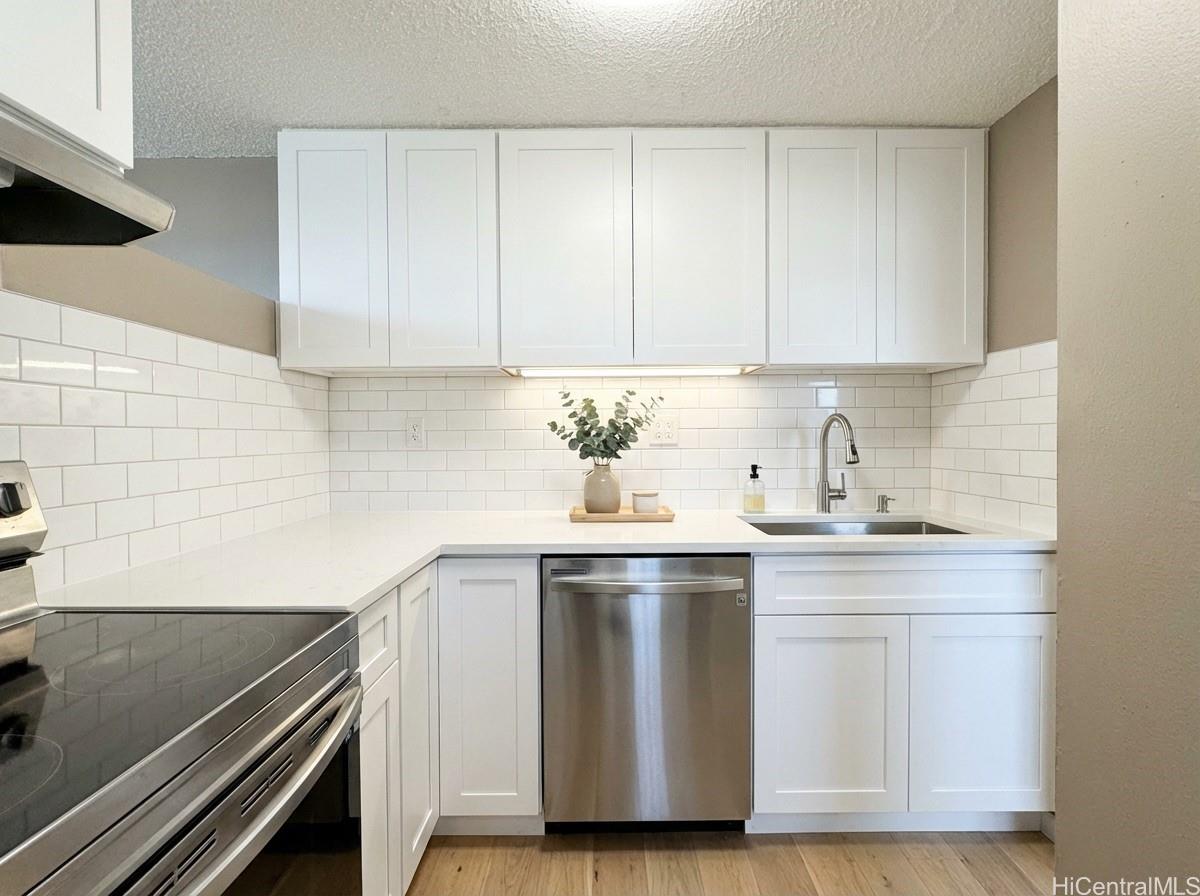 Century Park Plaza condo # 2207A, Pearl City, Hawaii - photo 9 of 25