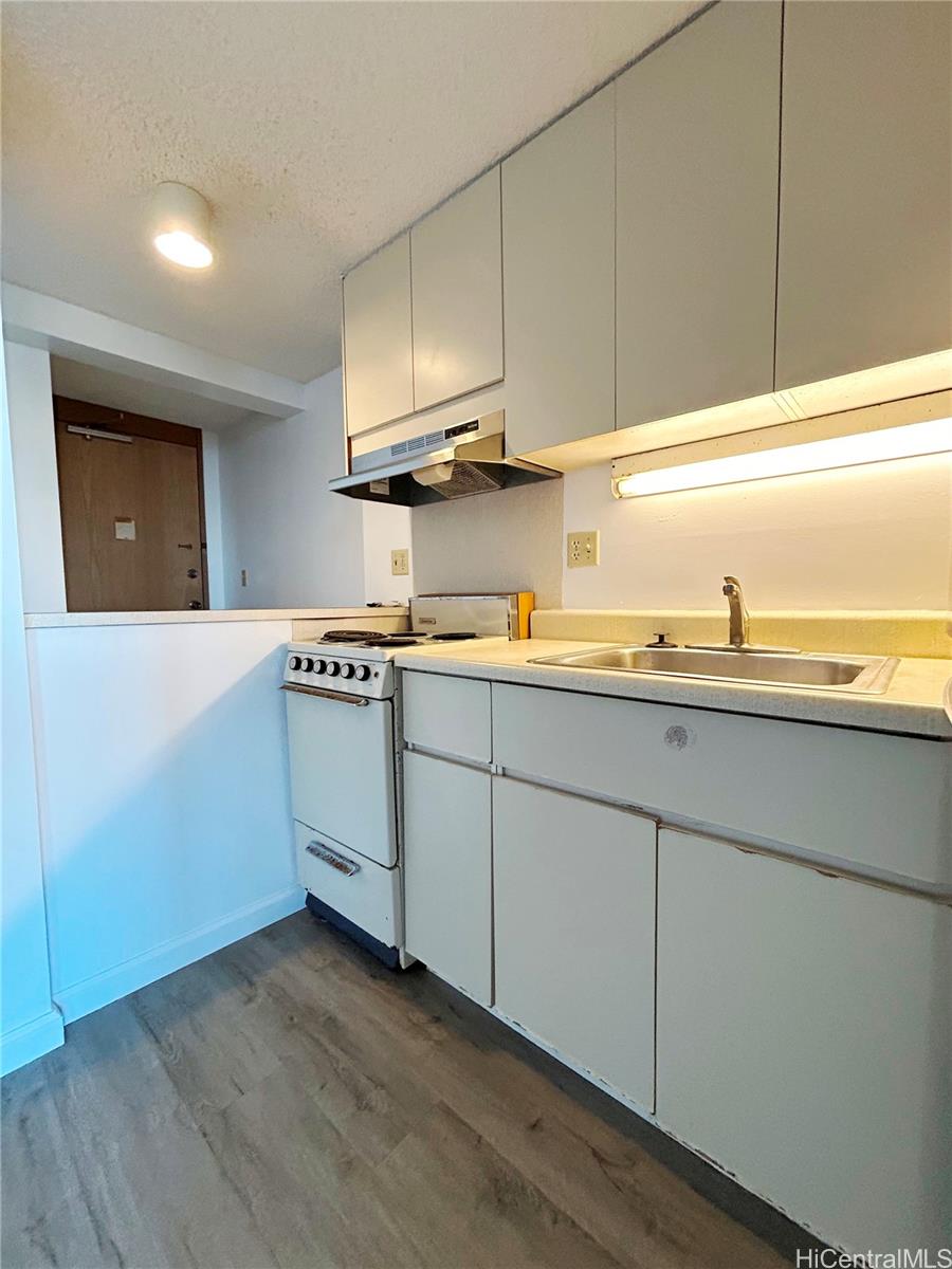 Century Park Plaza condo # 2505A, Pearl City, Hawaii - photo 6 of 21