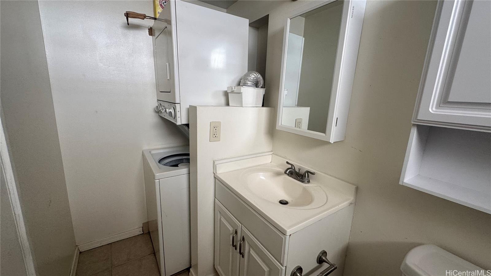 Century Park Plaza condo # 2905A, Pearl City, Hawaii - photo 3 of 7