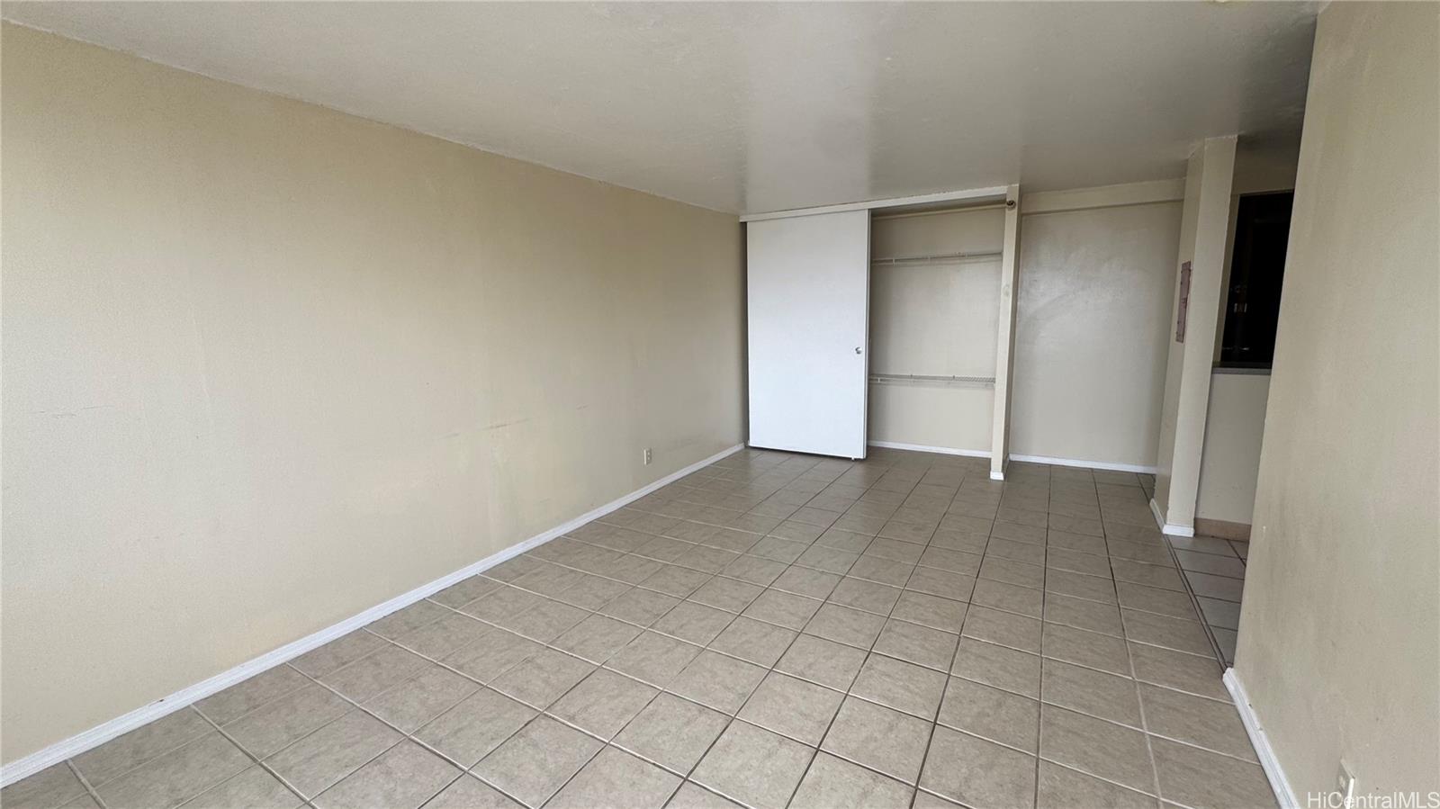 Century Park Plaza condo # 2905A, Pearl City, Hawaii - photo 4 of 7