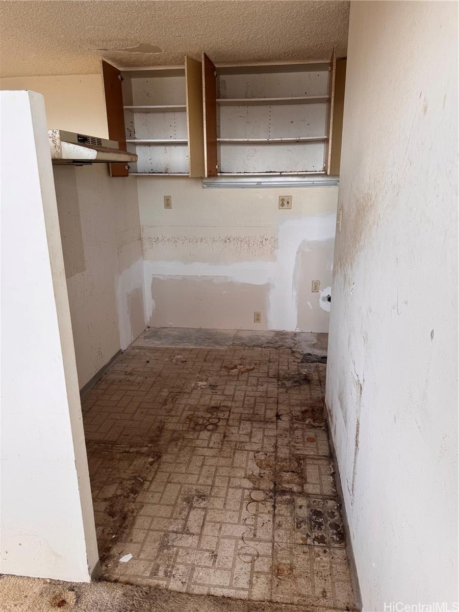 Century Park Plaza condo # 3007B, Pearl City, Hawaii - photo 19 of 21