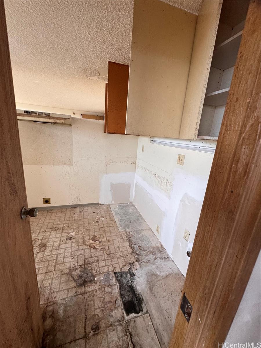 Century Park Plaza condo # 3007B, Pearl City, Hawaii - photo 9 of 21