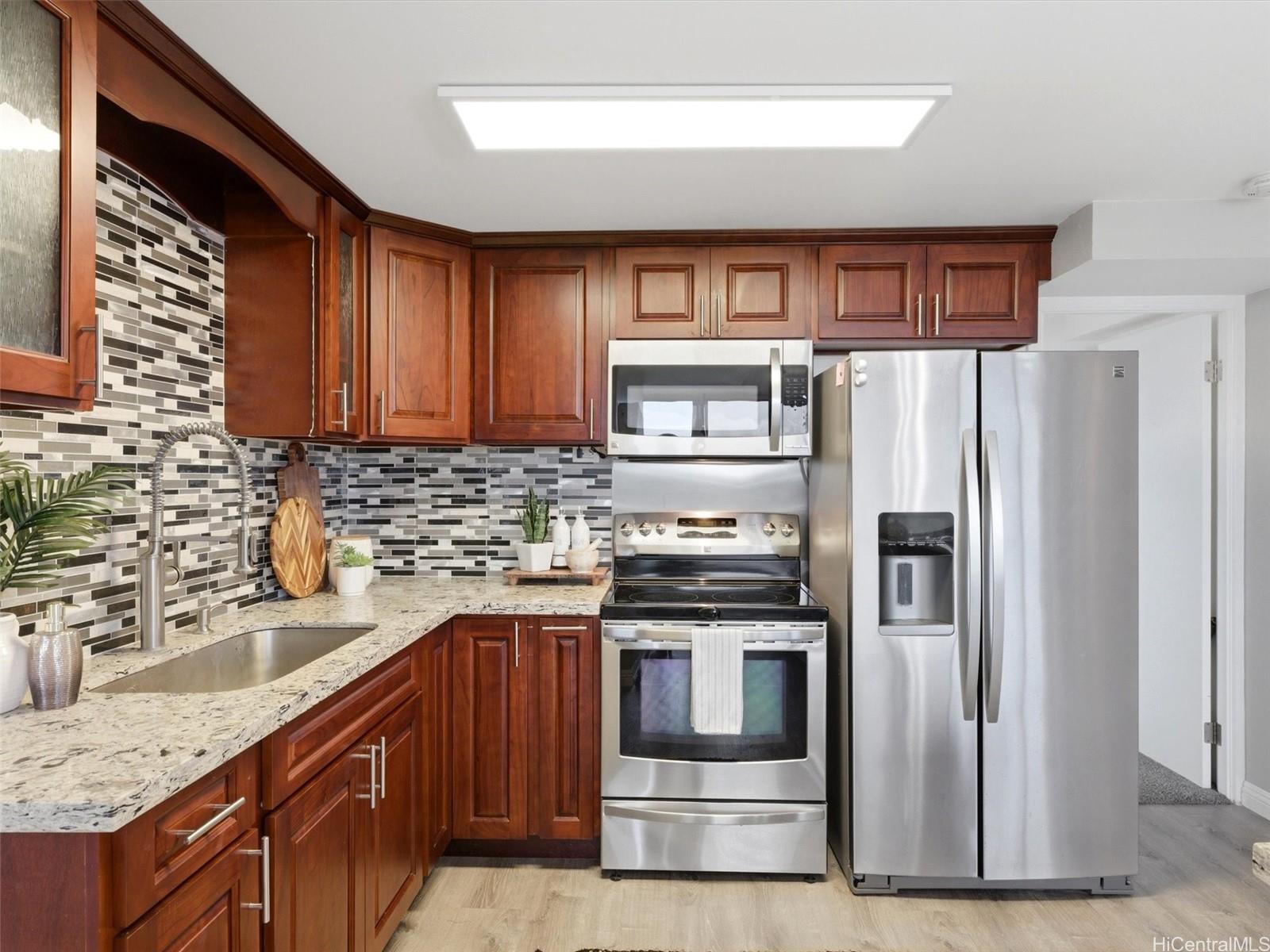 Century Park Plaza condo # 3203A, Pearl City, Hawaii - photo 2 of 25