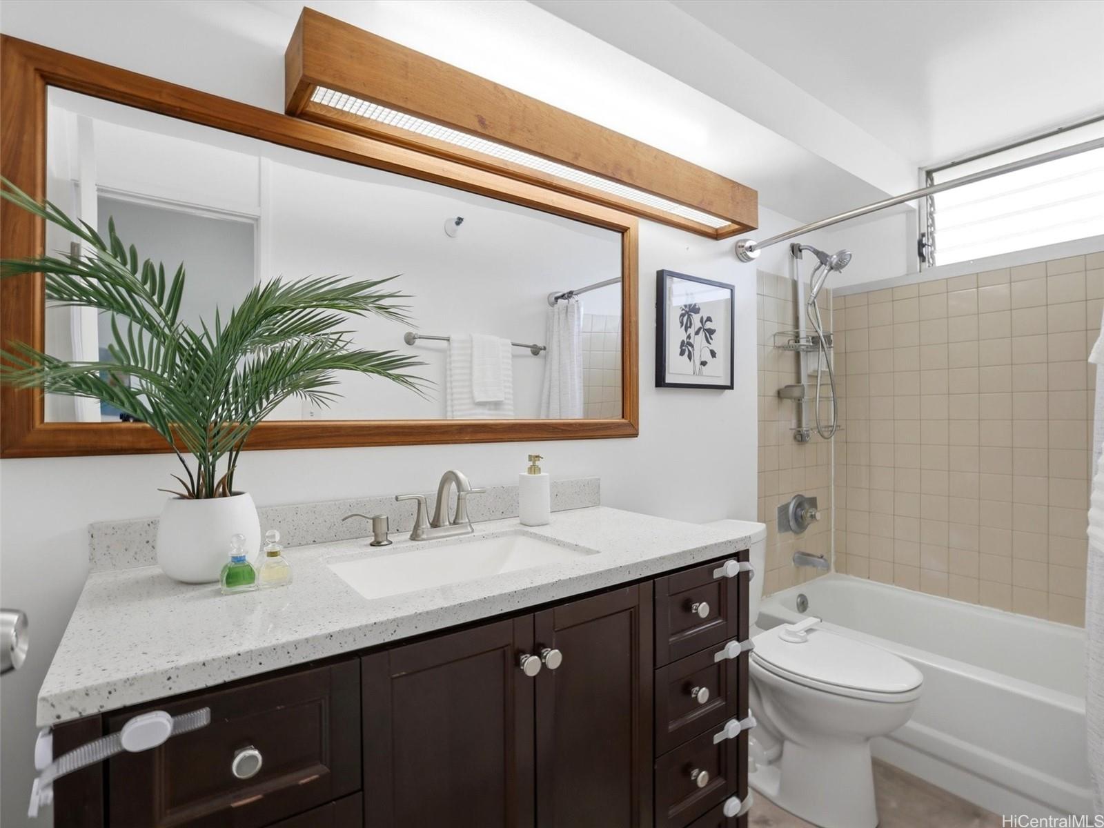 Century Park Plaza condo # 3203A, Pearl City, Hawaii - photo 20 of 25