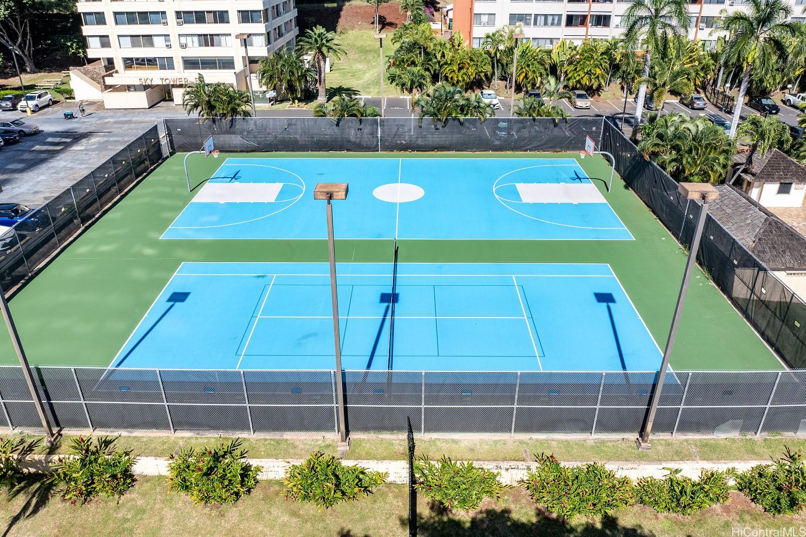 1060 Kamehameha Hwy Pearl City - Rental - photo 21 of 25