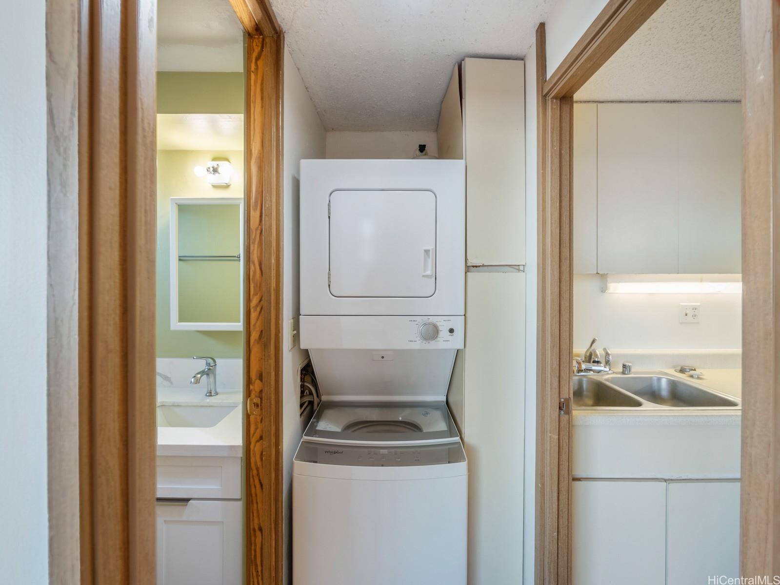 Century Park Plaza condo # 3302B, Pearl City, Hawaii - photo 5 of 25