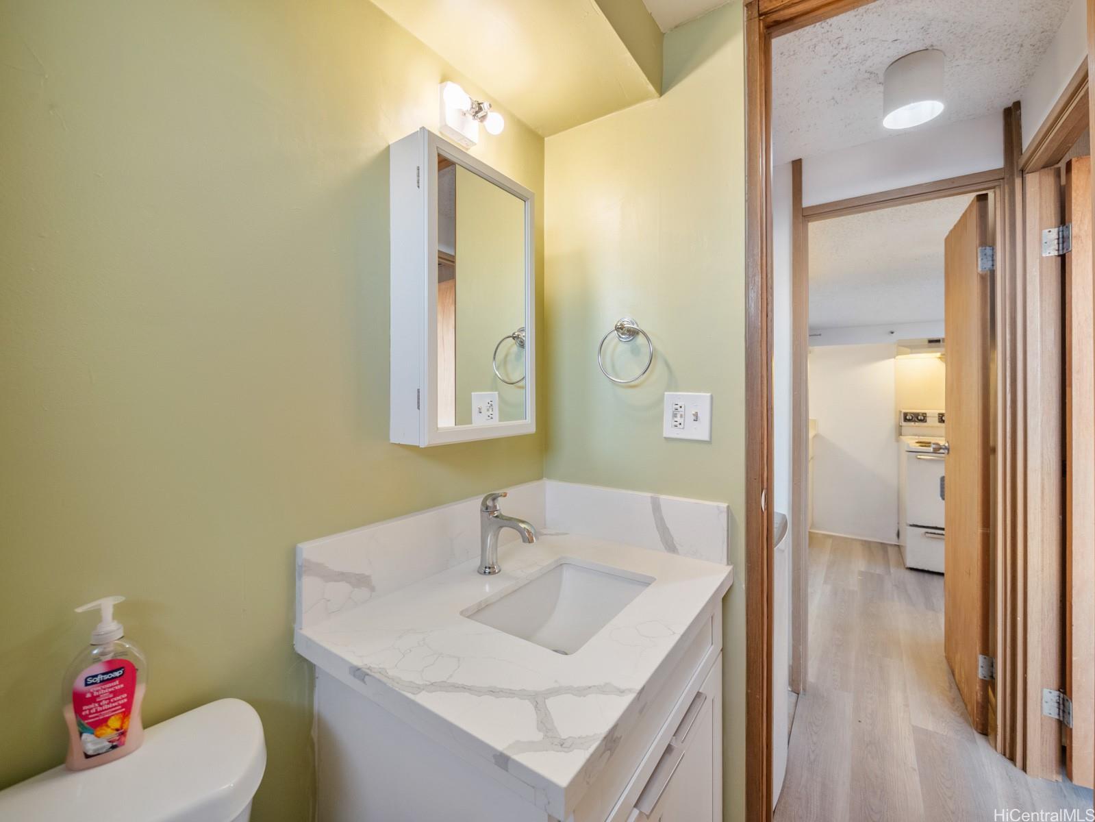 Century Park Plaza condo # 3302B, Pearl City, Hawaii - photo 6 of 25