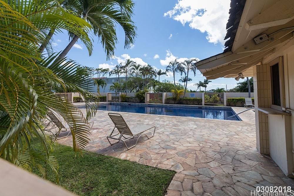 1060 Kamehameha Hwy Pearl City - Rental - photo 15 of 16