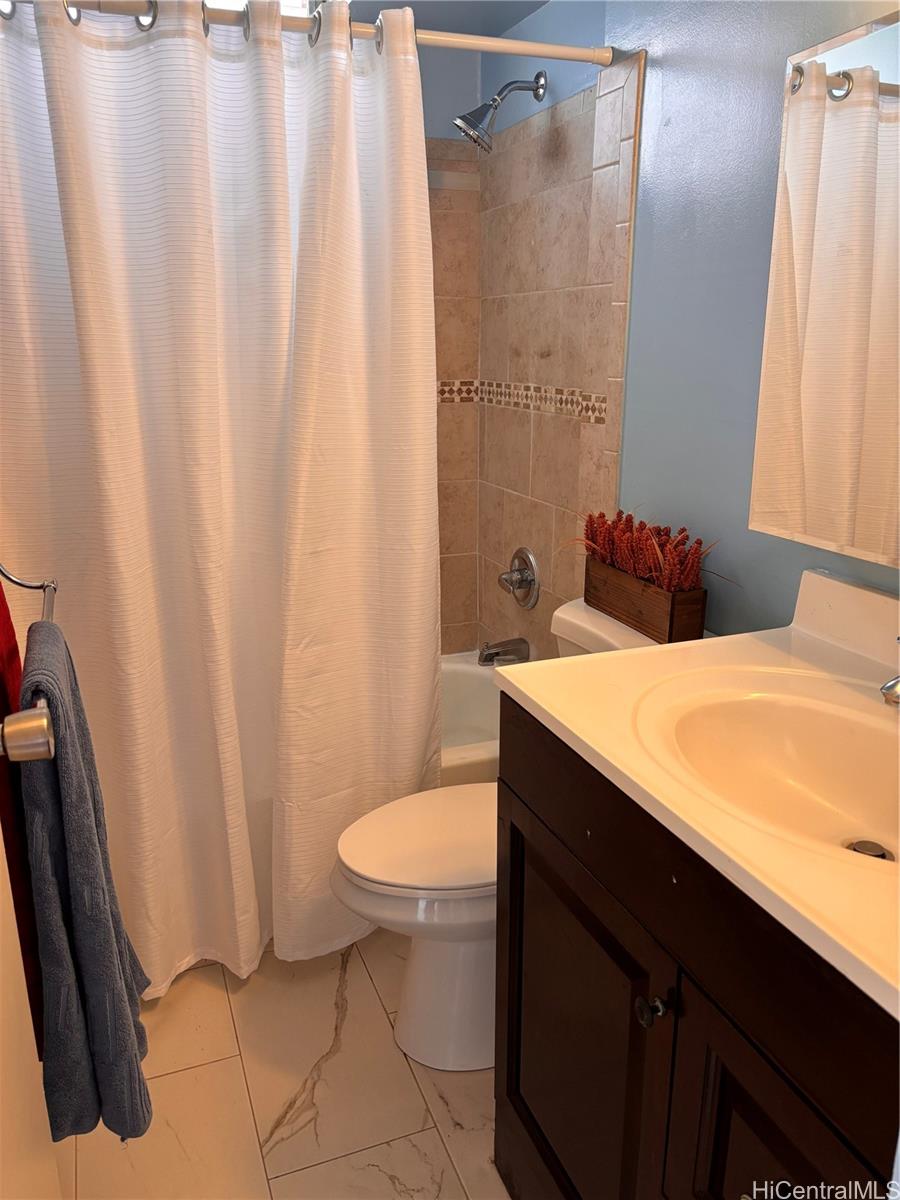 Century Park Plaza condo # 3802B, Pearl City, Hawaii - photo 11 of 20