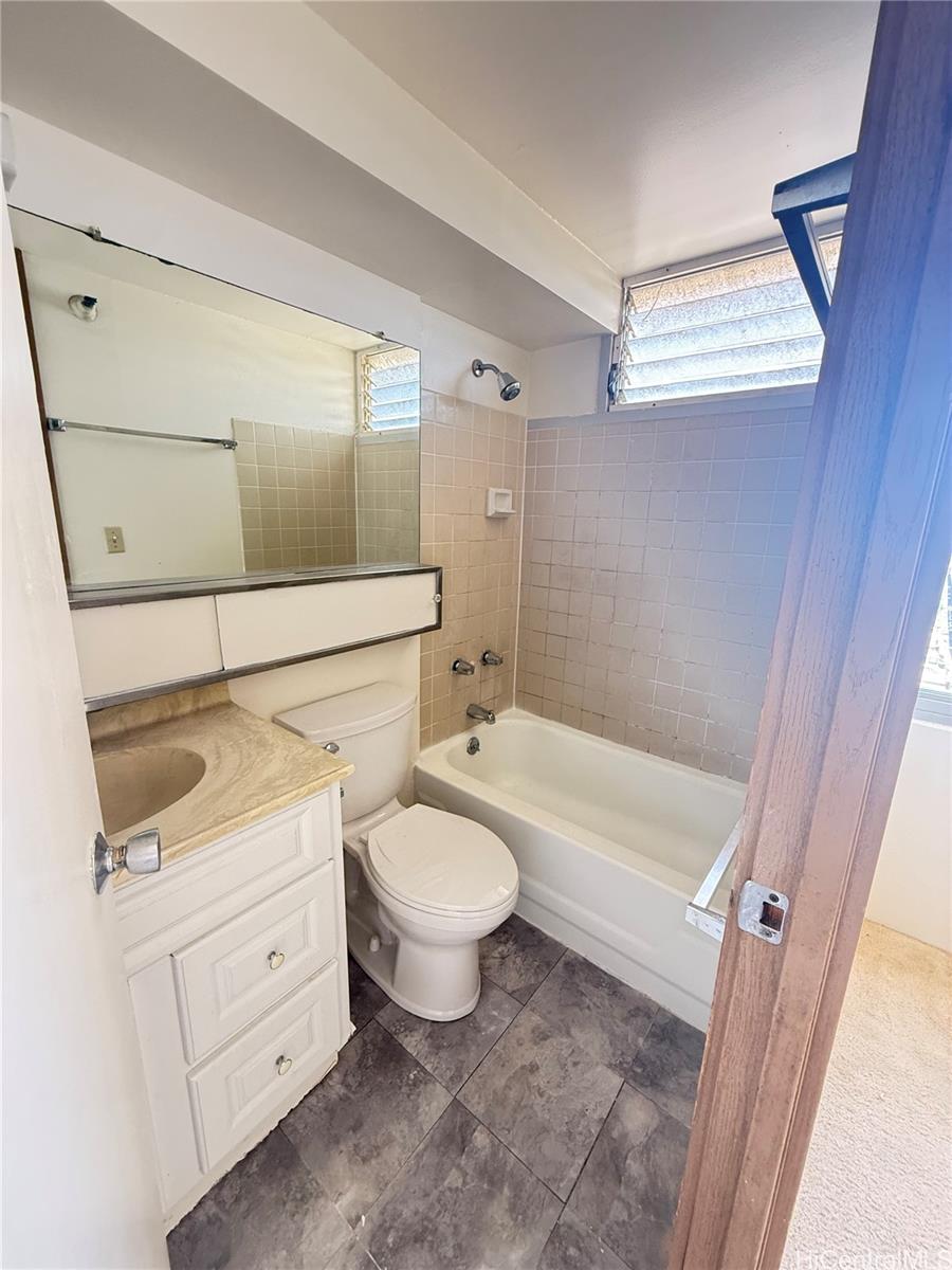 Century Park Plaza condo # 3805A, Pearl City, Hawaii - photo 21 of 25