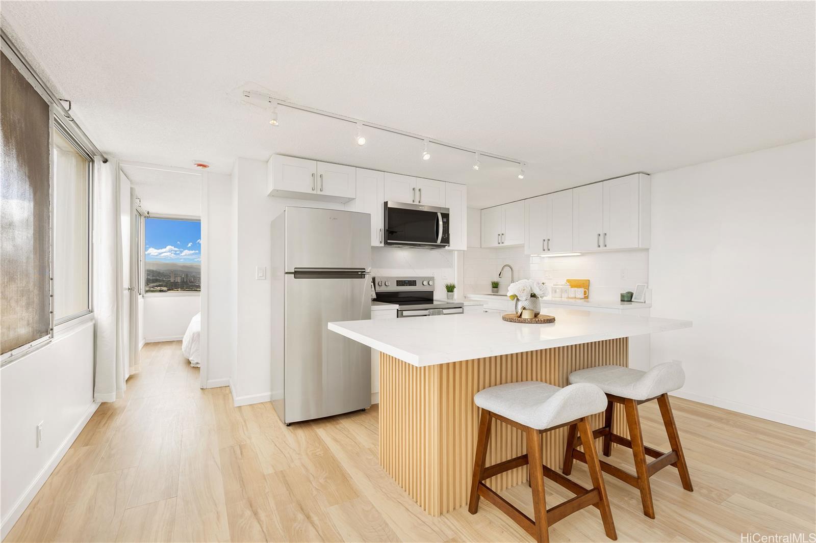 Century Park Plaza condo # 3806A, Pearl City, Hawaii - photo 3 of 20