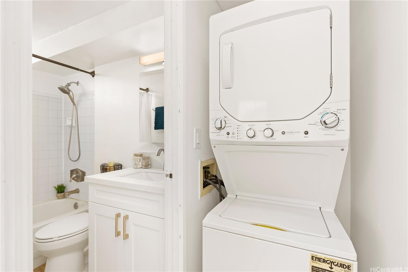 Century Park Plaza condo # 3806A, Pearl City, Hawaii - photo 9 of 20