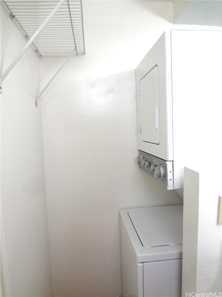 Century Park Plaza condo # 405B, Pearl City, Hawaii - photo 8 of 18