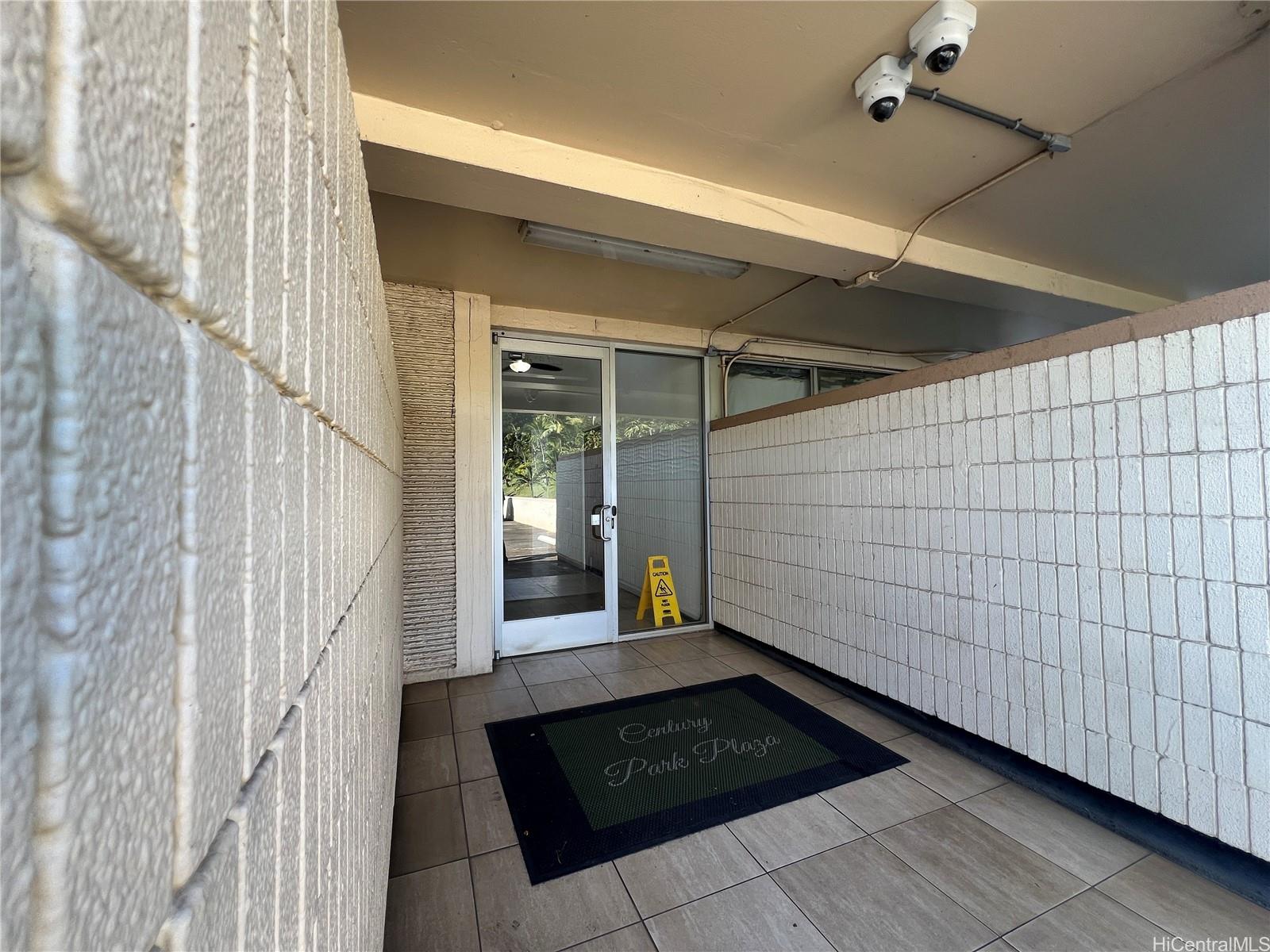 1060 Kamehameha Hwy Pearl City - Rental - photo 2 of 20