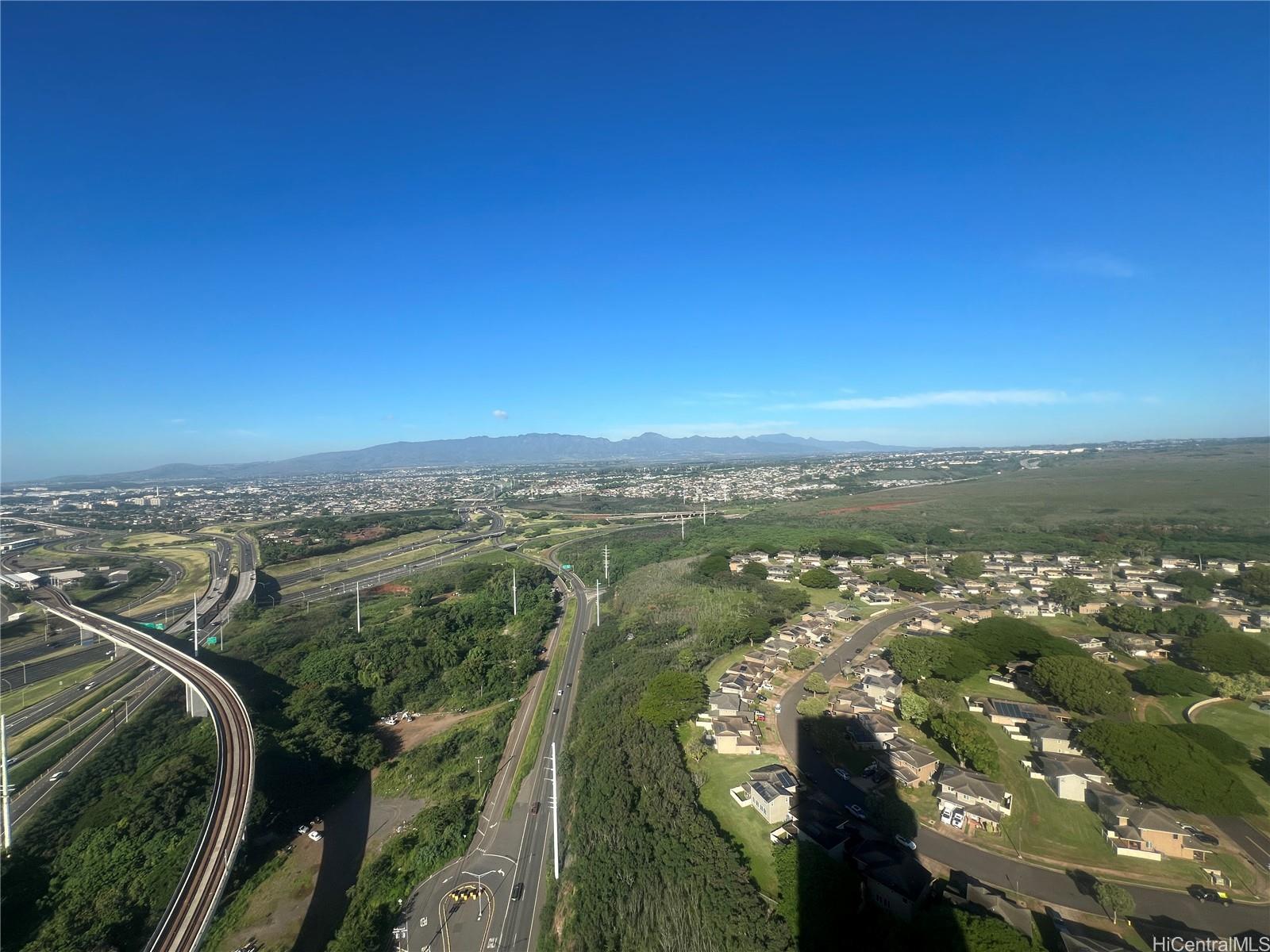 1060 Kamehameha Hwy Pearl City - Rental - photo 11 of 20