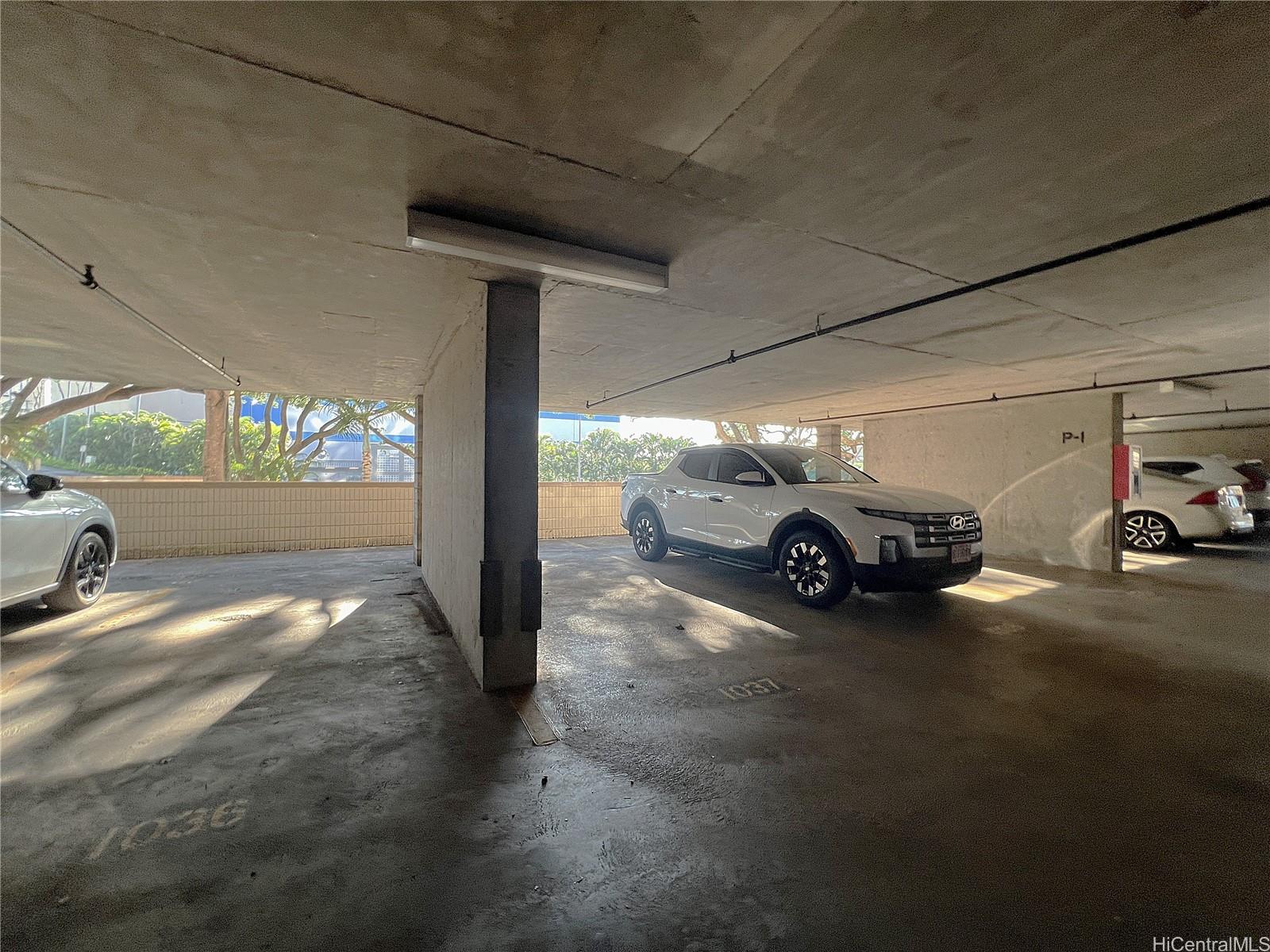 1060 Kamehameha Hwy Pearl City - Rental - photo 14 of 20