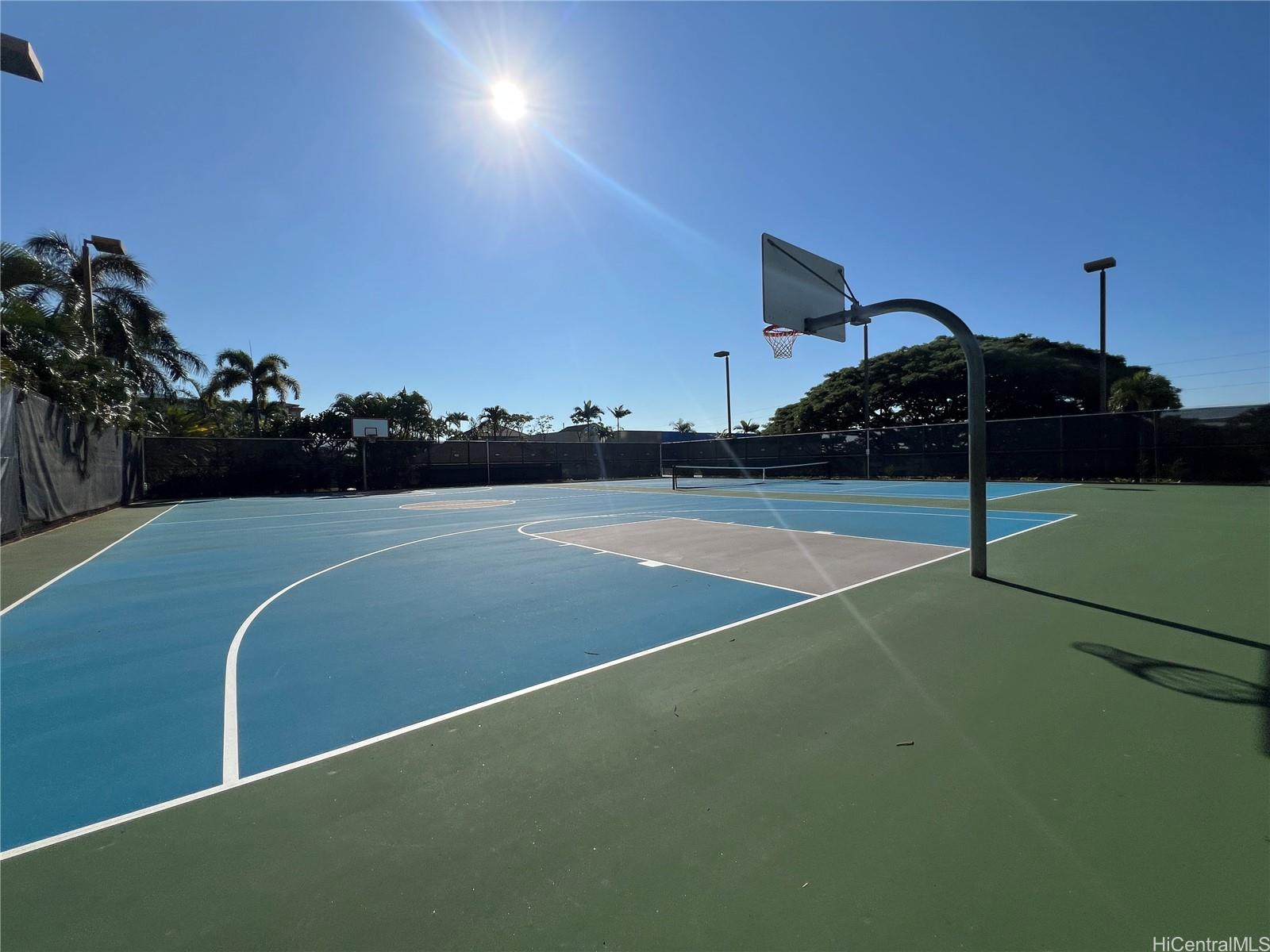 1060 Kamehameha Hwy Pearl City - Rental - photo 18 of 20