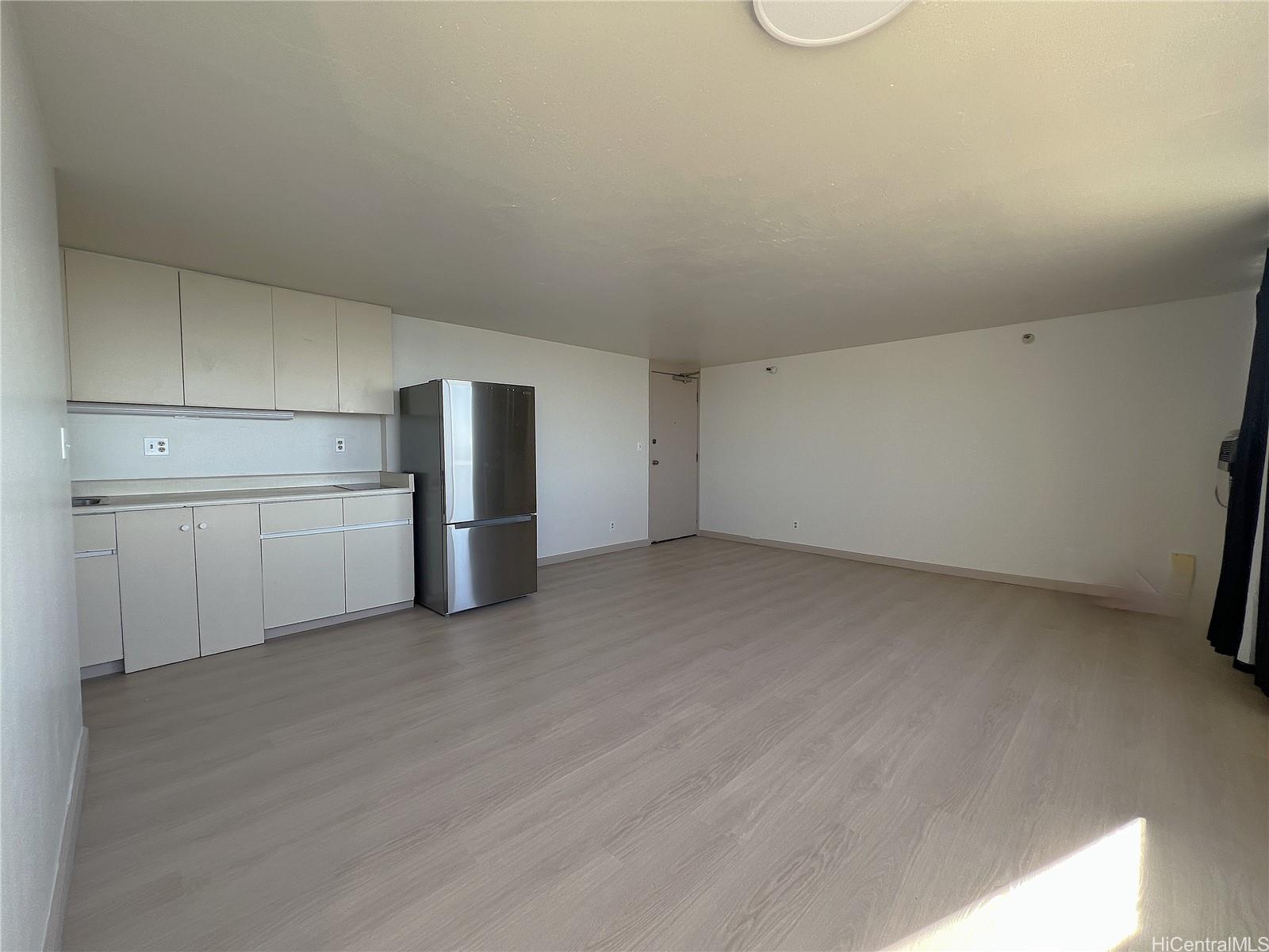 1060 Kamehameha Hwy Pearl City - Rental - photo 4 of 20