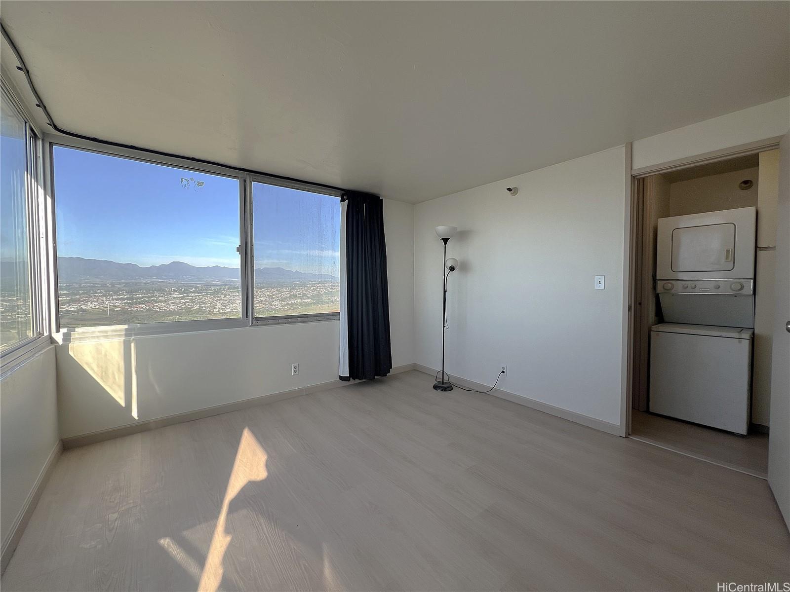 1060 Kamehameha Hwy Pearl City - Rental - photo 9 of 20