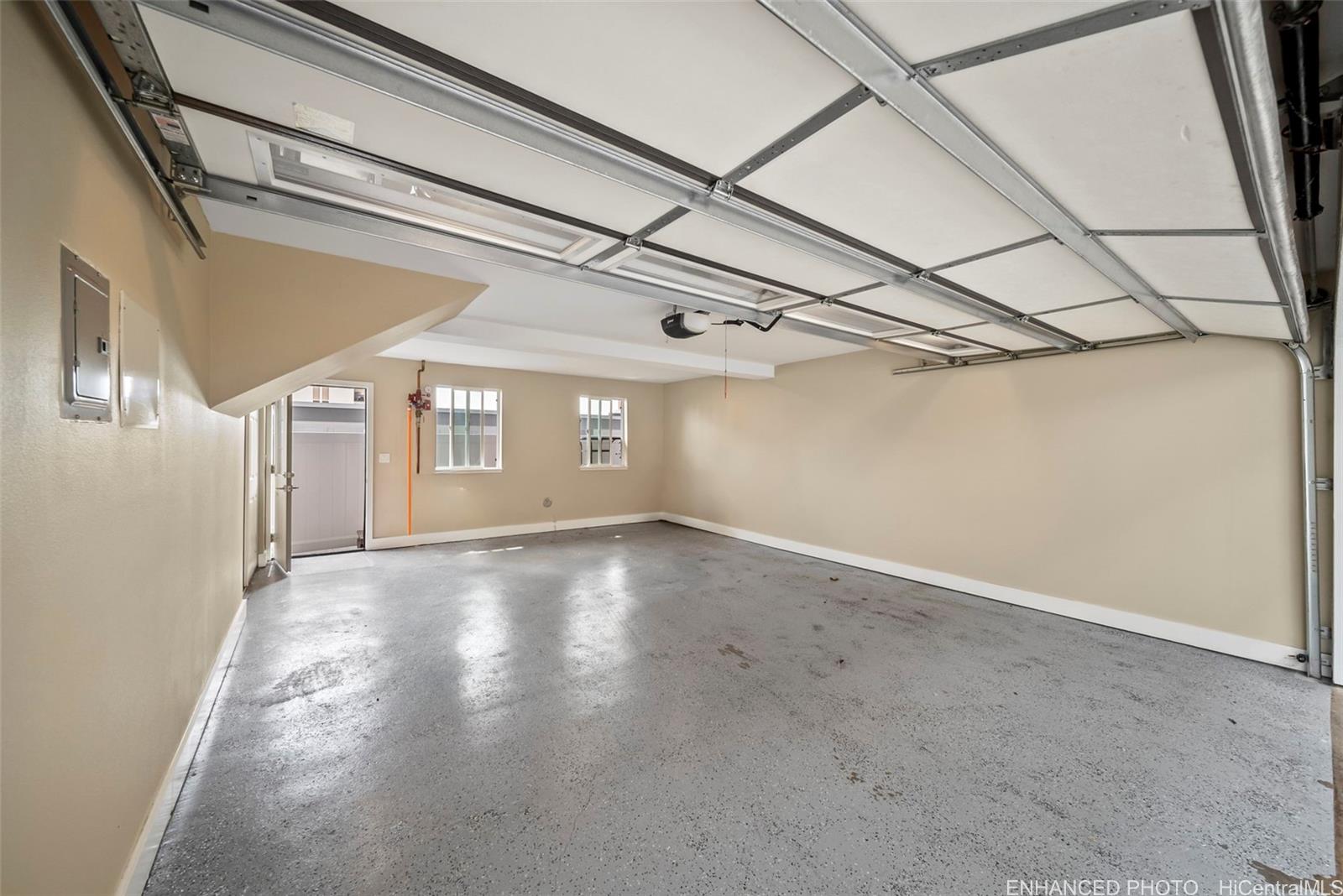 1060 Spencer Street townhouse # F, Honolulu, Hawaii - photo 17 of 25