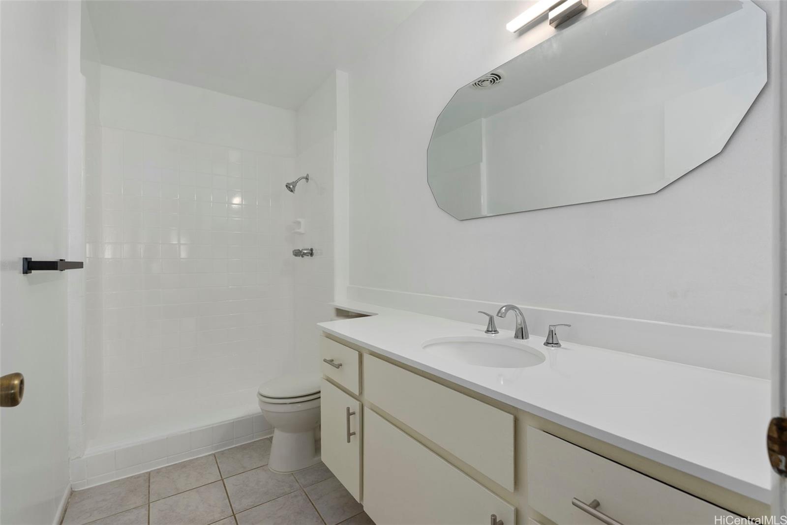 1069  Lunalilo Home Road Mariners Valley, Hawaii Kai home - photo 11 of 25