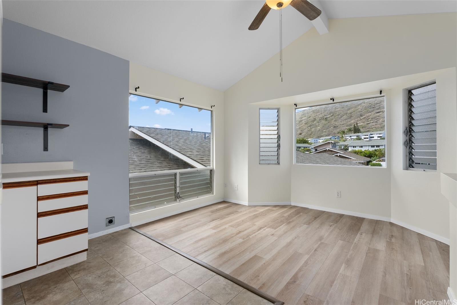 1069  Lunalilo Home Road Mariners Valley, Hawaii Kai home - photo 18 of 25