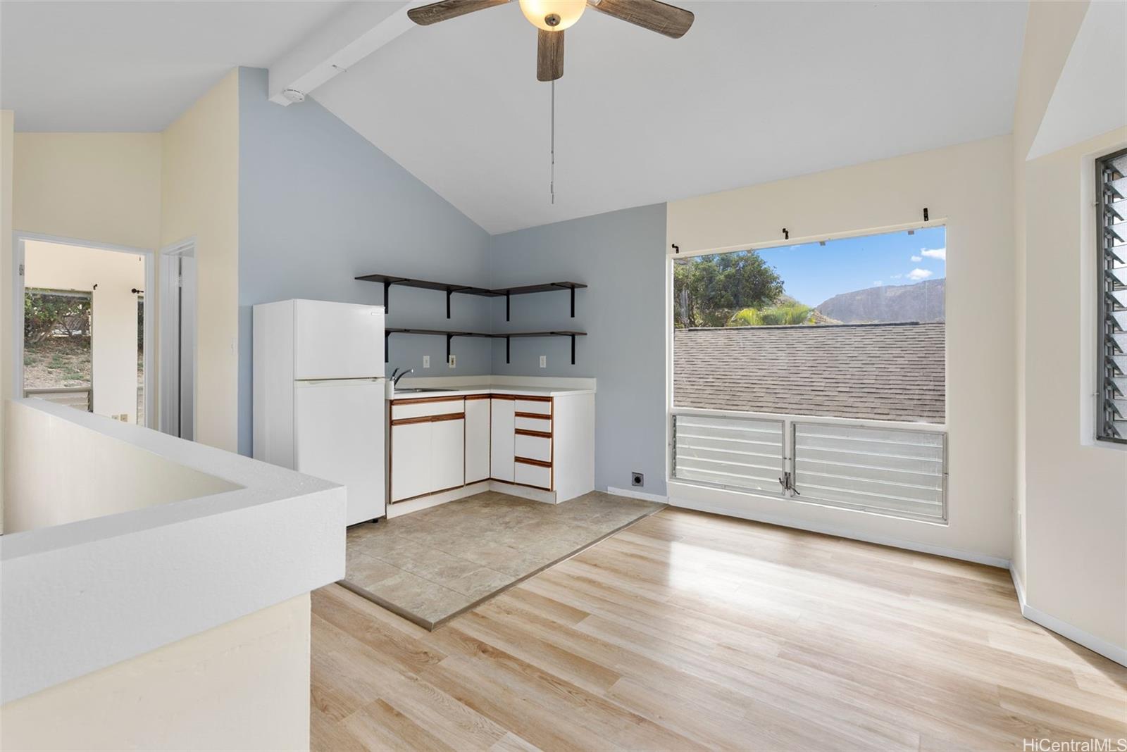 1069  Lunalilo Home Road Mariners Valley, Hawaii Kai home - photo 19 of 25