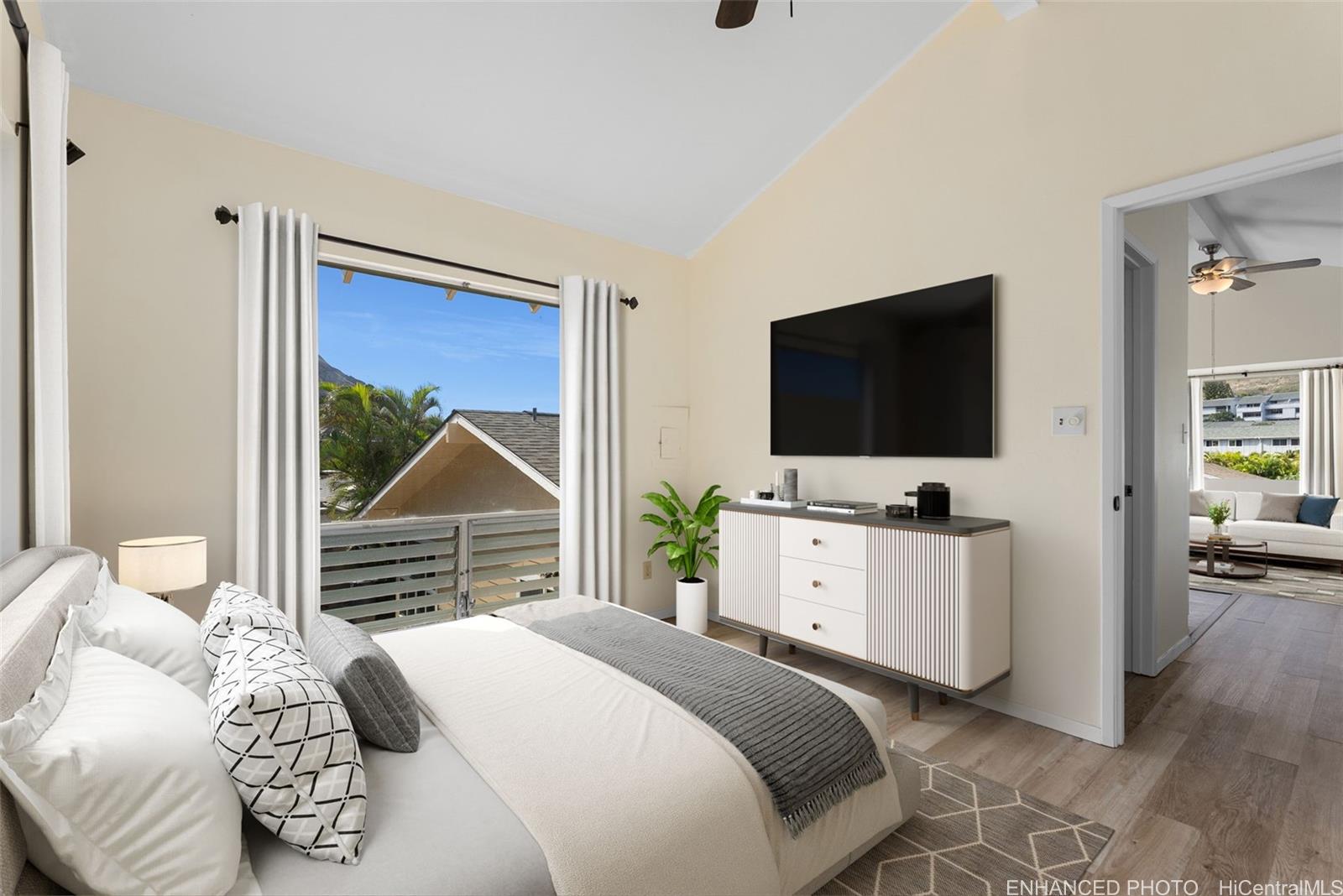 1069  Lunalilo Home Road Mariners Valley, Hawaii Kai home - photo 20 of 25