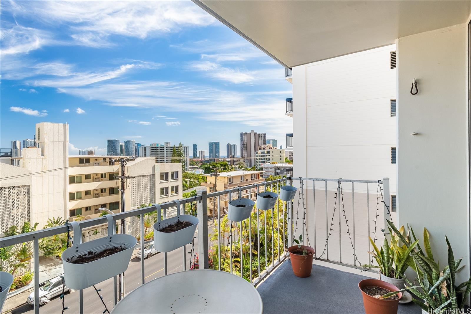 Crown Thurston condo # 402, Honolulu, Hawaii - photo 13 of 16