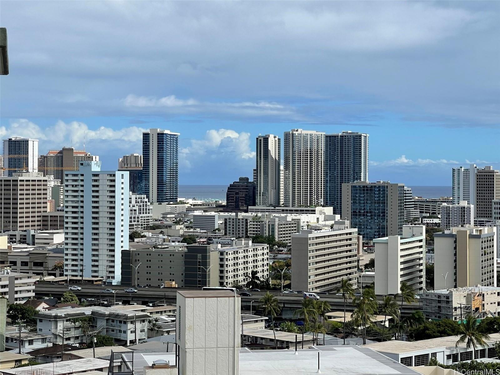 Crown Thurston condo # 804, Honolulu, Hawaii - photo 12 of 21