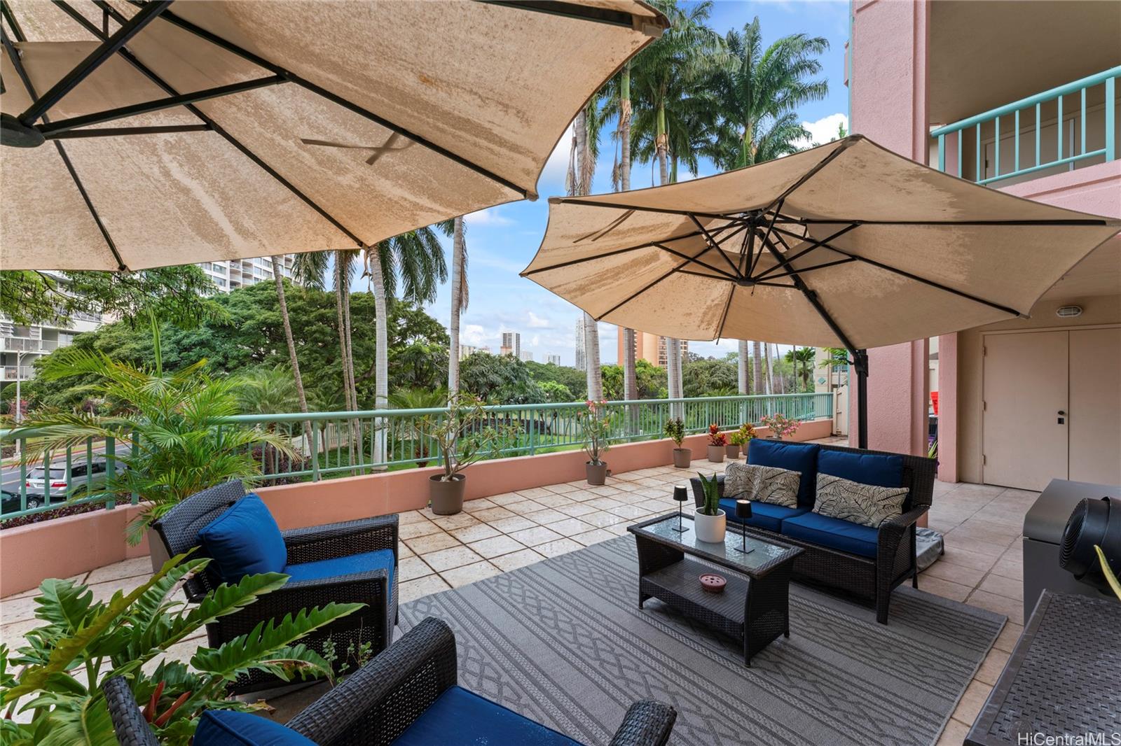 Country Club Village condo # 110, Honolulu, Hawaii - photo 14 of 25