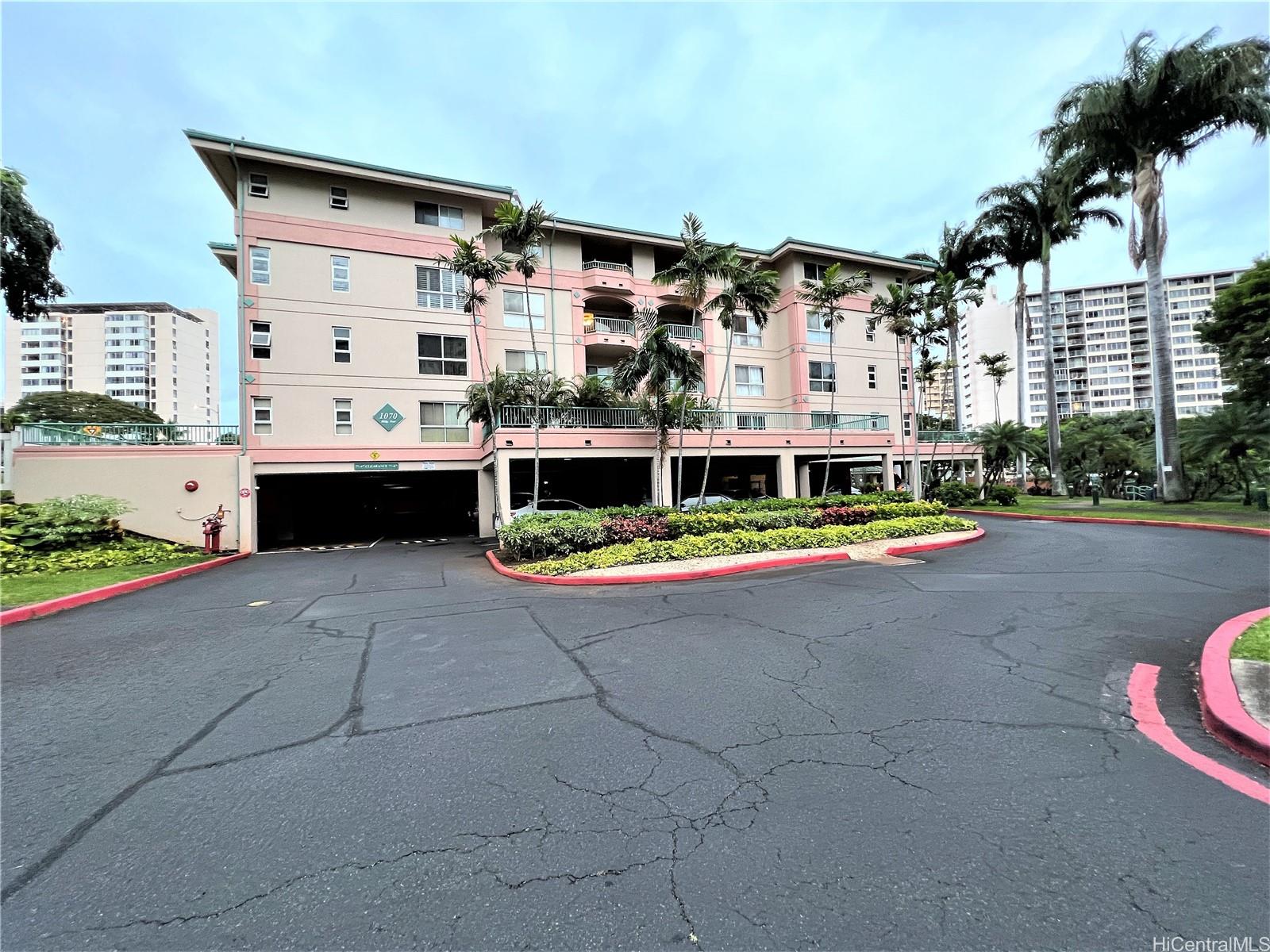 Country Club Village #212, 3075 Ala Poha Place, Honolulu | Salt Lake