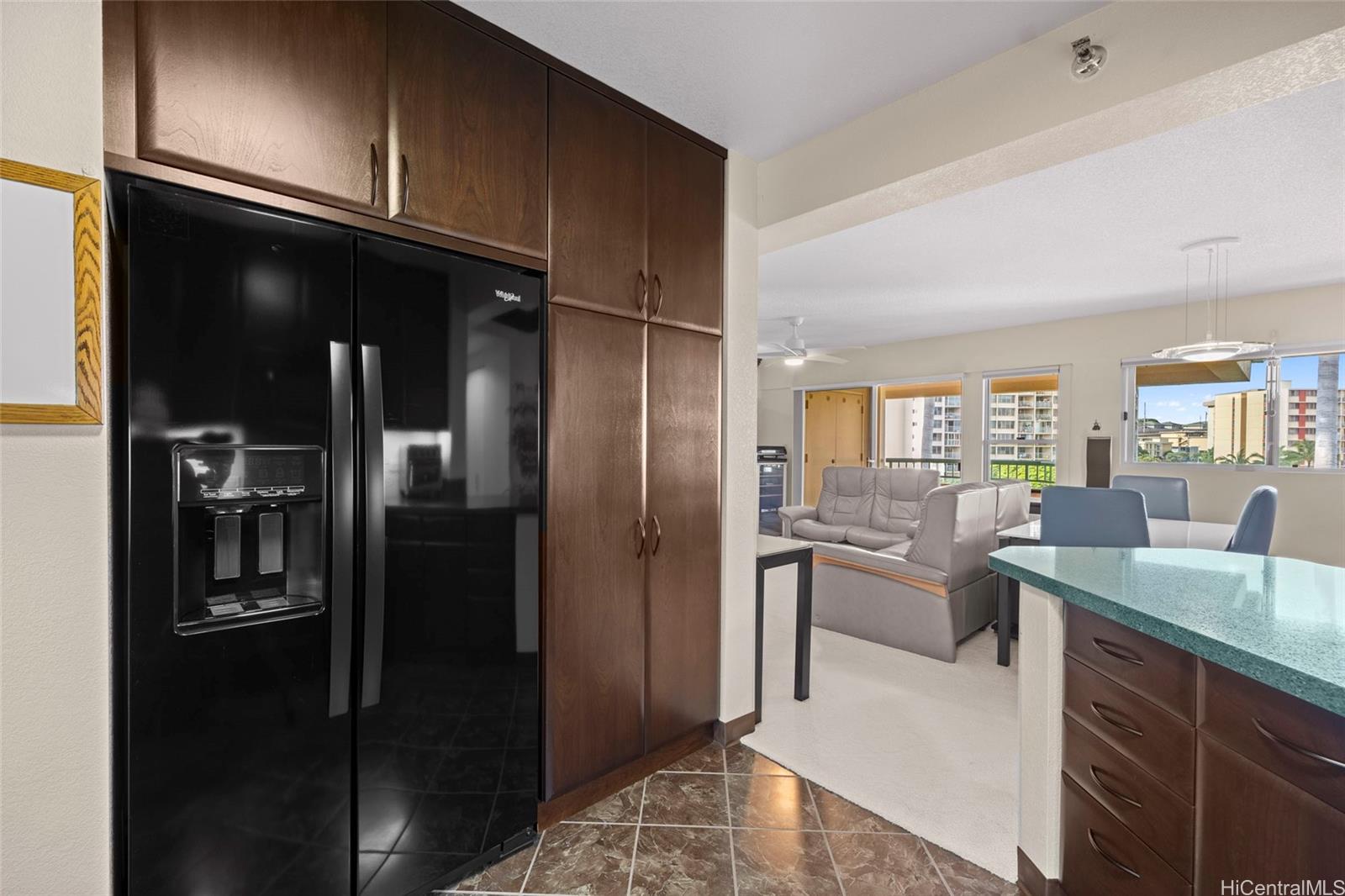 Country Club Village condo # 401, Honolulu, Hawaii - photo 8 of 22