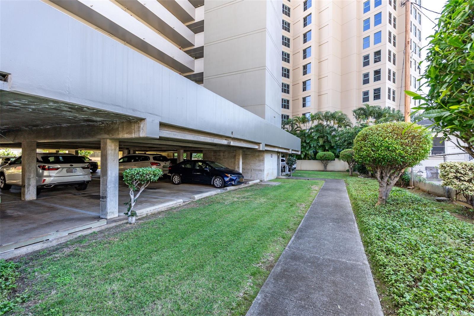 1073 Kinau condo # 1004, Honolulu, Hawaii - photo 19 of 22