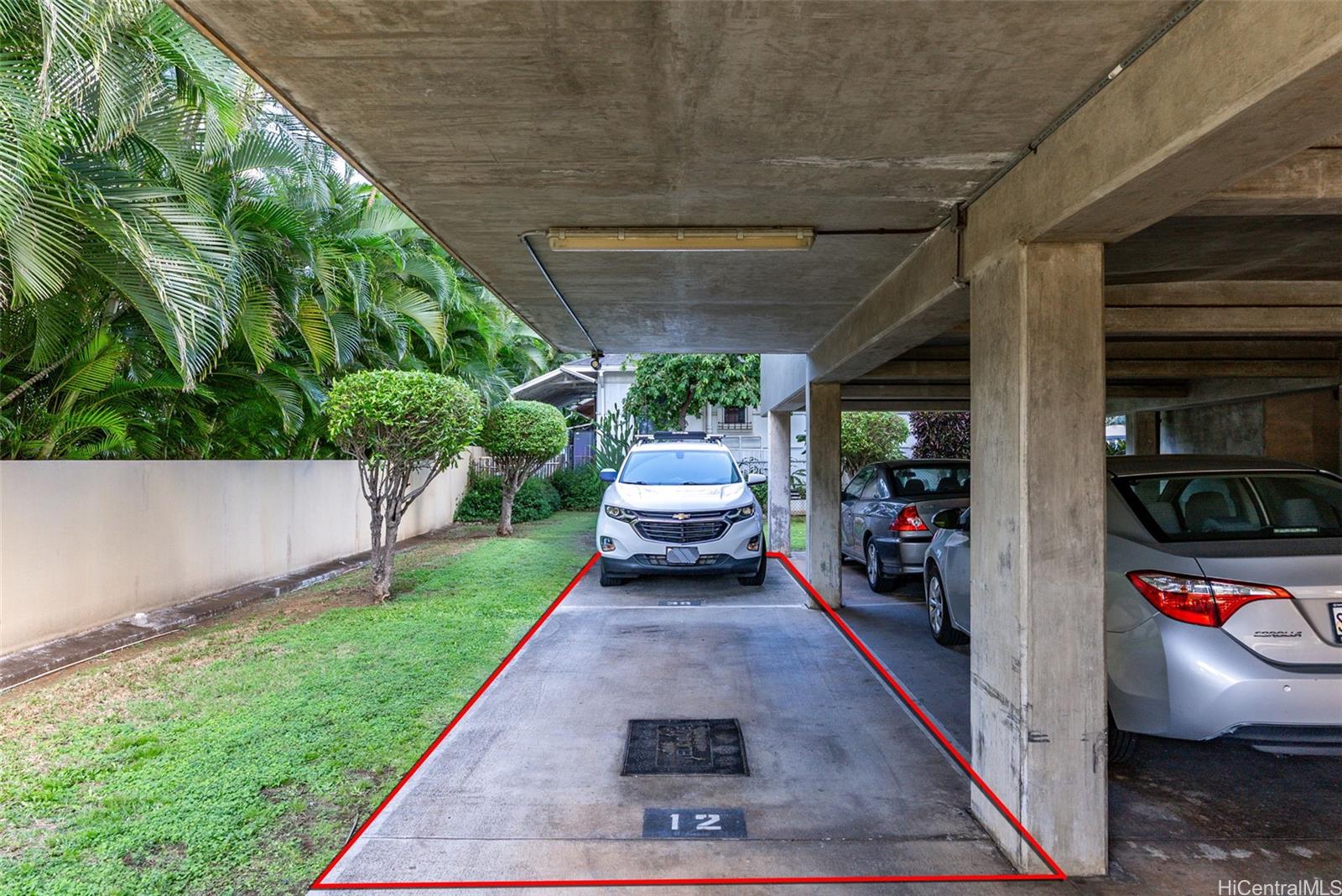 1073 Kinau condo # 1004, Honolulu, Hawaii - photo 20 of 22