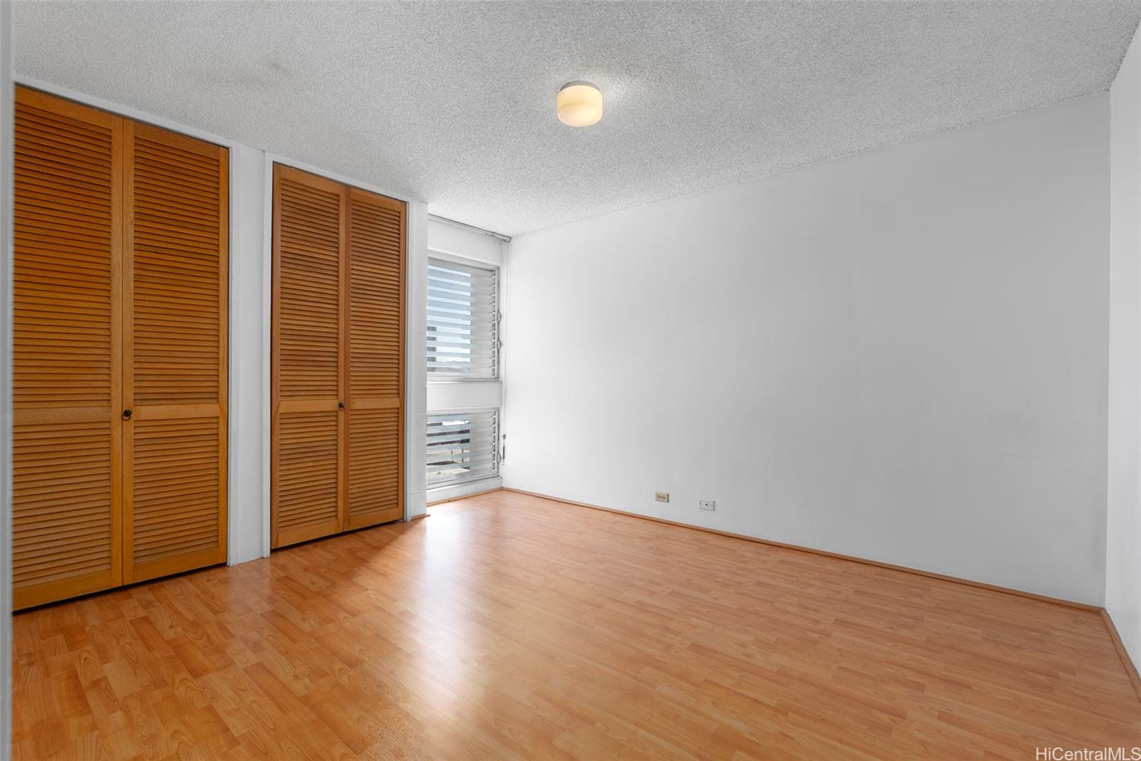 1073 Kinau condo # 1004, Honolulu, Hawaii - photo 5 of 22