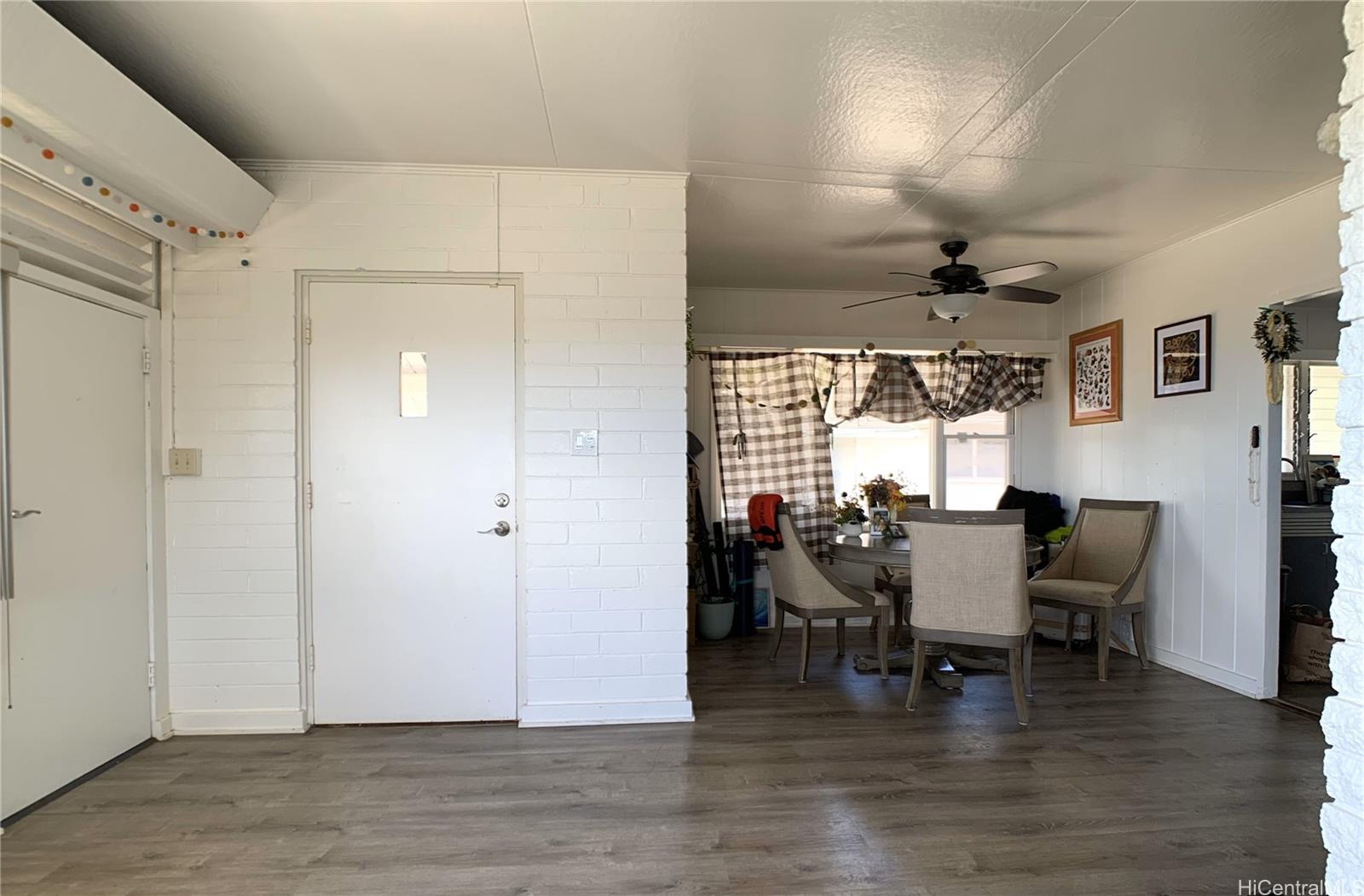 1074 Lanui Place Honolulu - Rental - photo 4 of 16