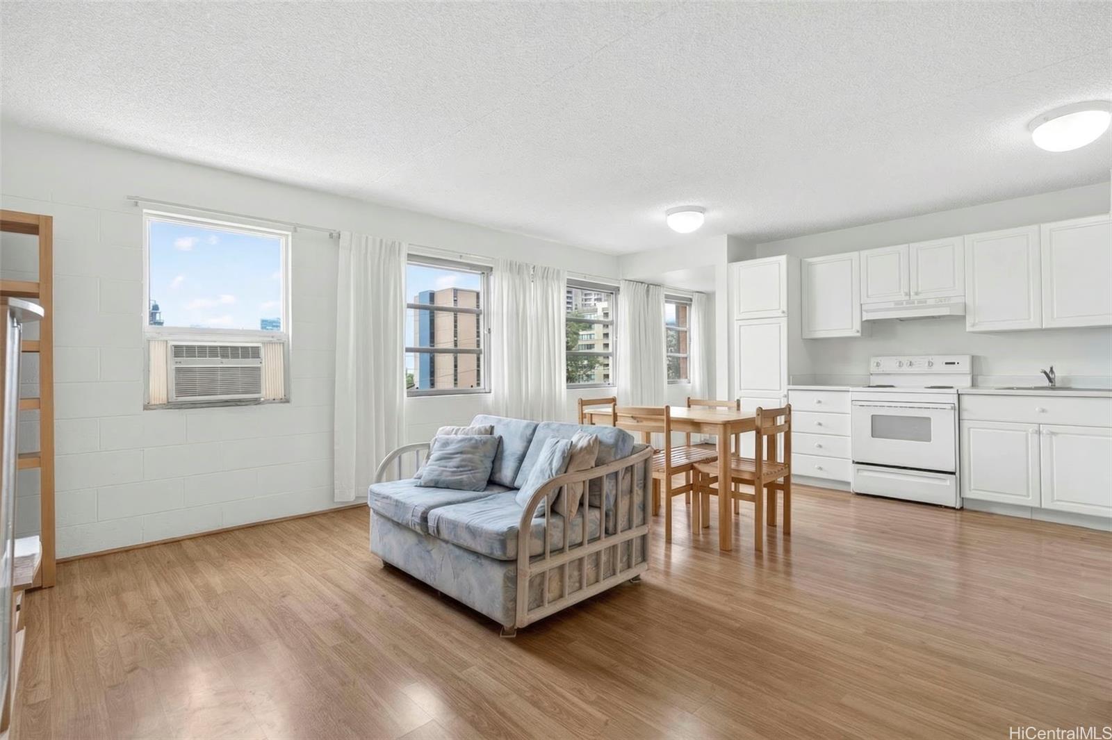 Prince Lunalilo condo # 501, Honolulu, Hawaii - photo 2 of 24