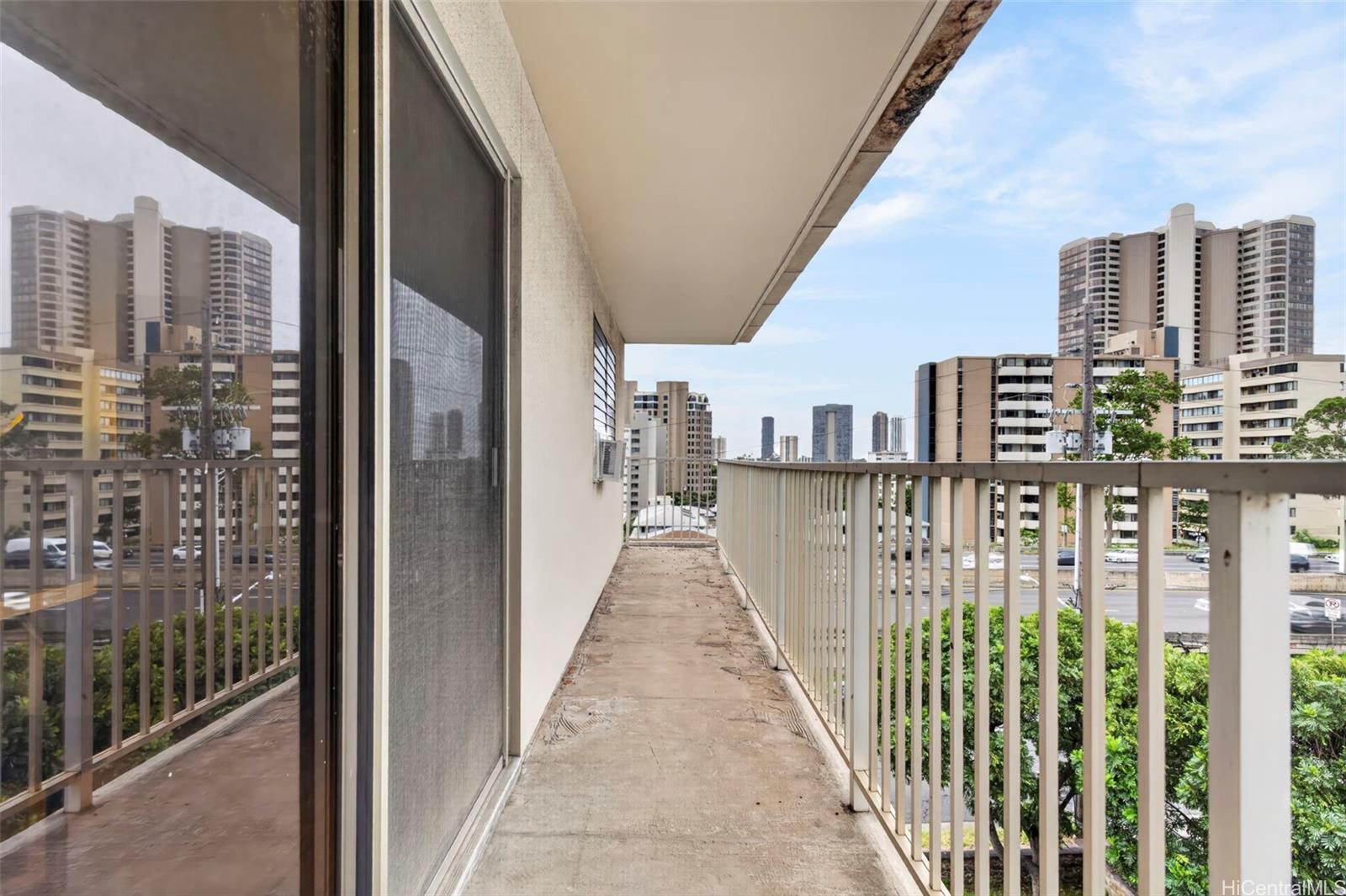 Prince Lunalilo condo # 501, Honolulu, Hawaii - photo 17 of 24