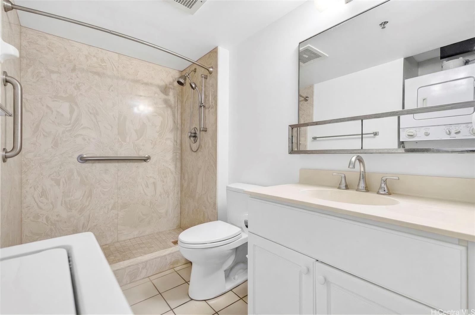 Prince Lunalilo condo # 501, Honolulu, Hawaii - photo 6 of 24