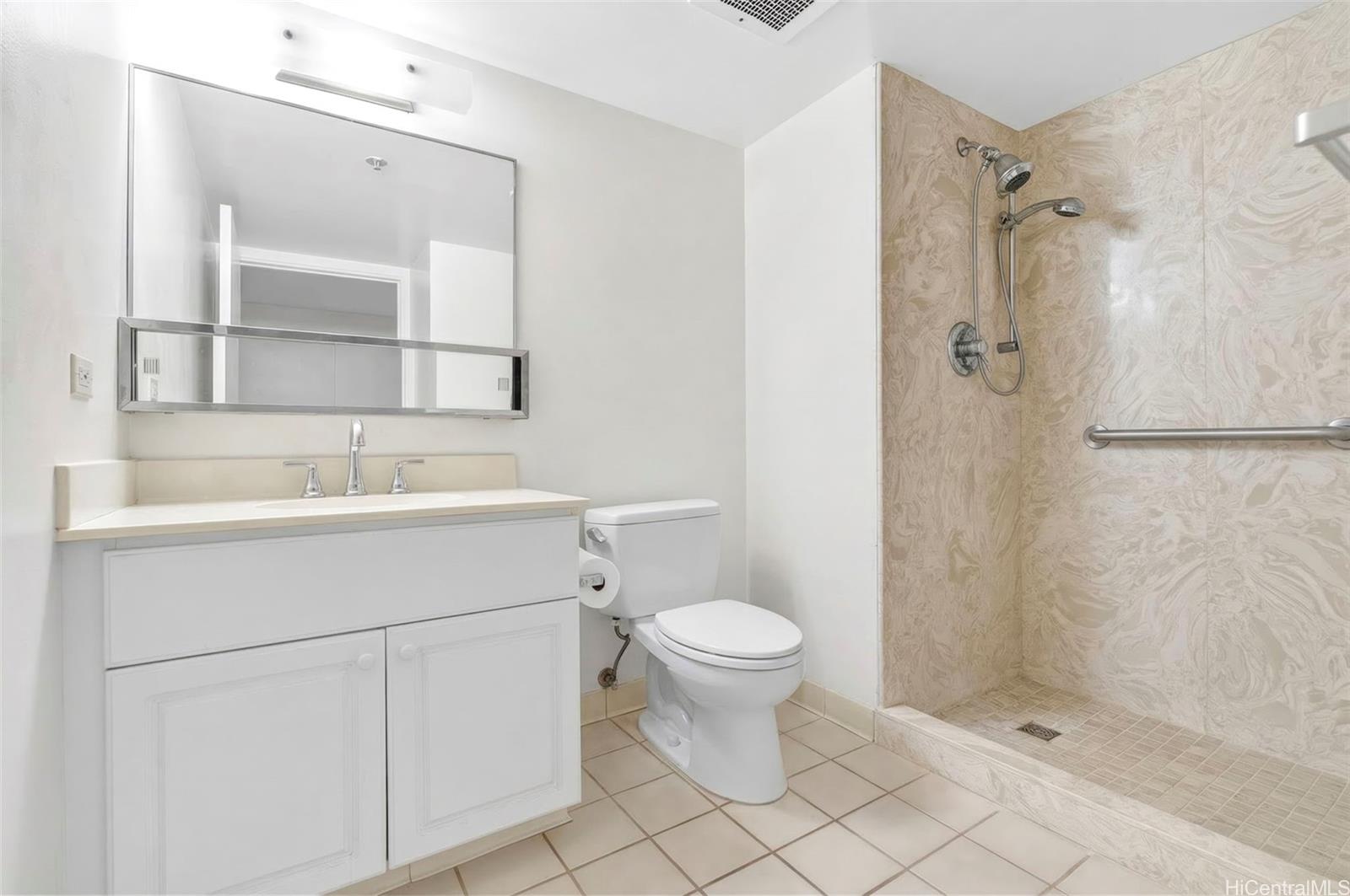 Prince Lunalilo condo # 501, Honolulu, Hawaii - photo 10 of 24