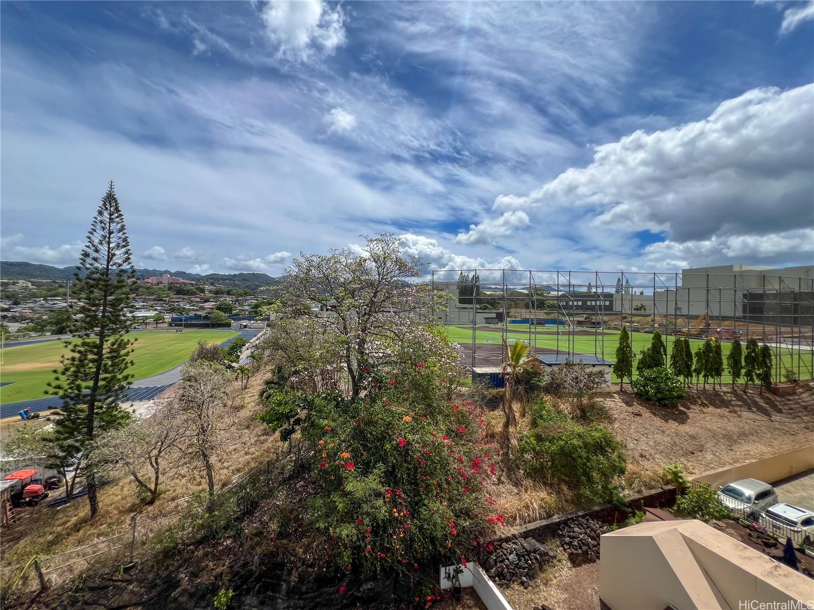East Lake Apts condo # 606, Honolulu, Hawaii - photo 16 of 20