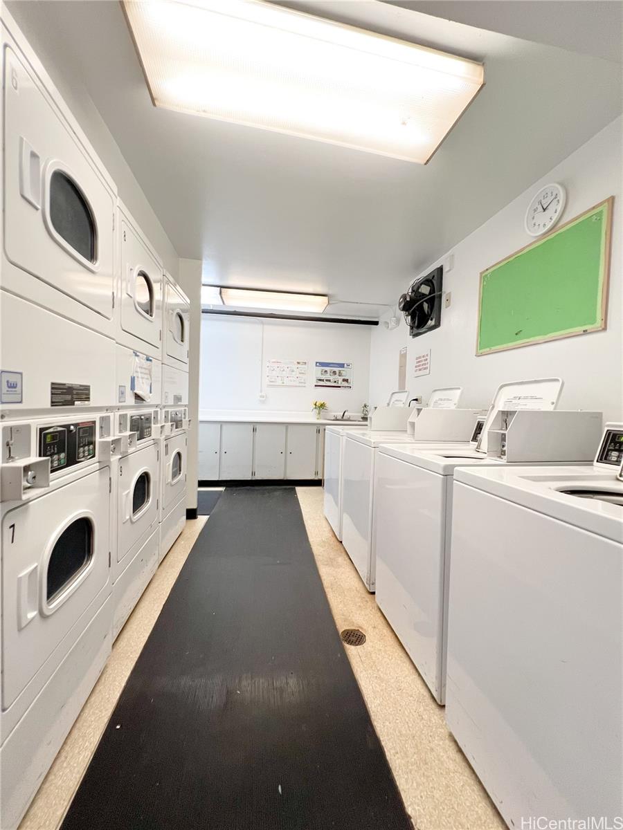 East Lake Apts condo # 606, Honolulu, Hawaii - photo 18 of 20