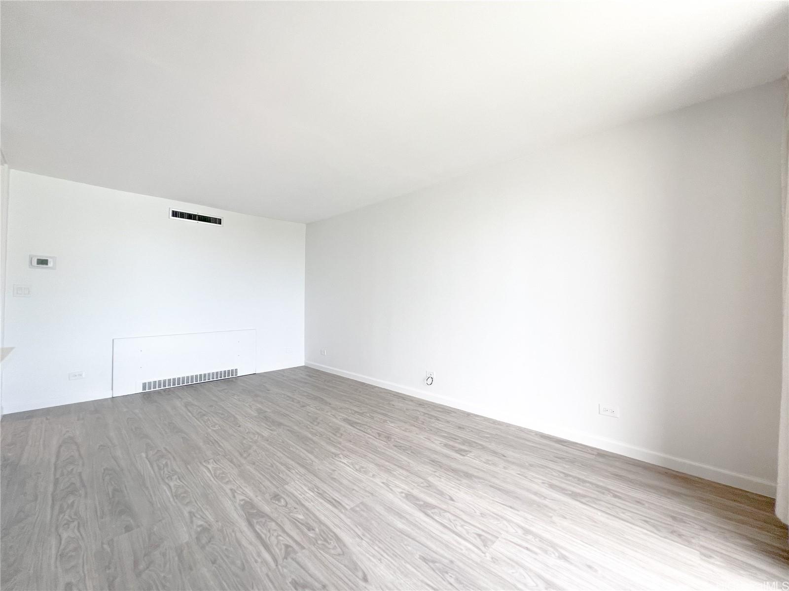 East Lake Apts condo # 606, Honolulu, Hawaii - photo 5 of 20