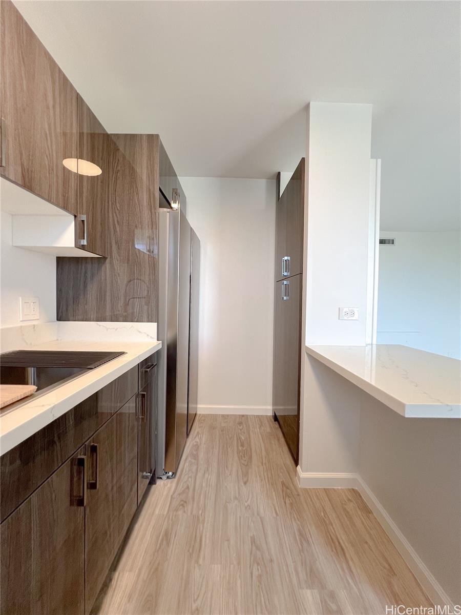 East Lake Apts condo # 606, Honolulu, Hawaii - photo 8 of 20